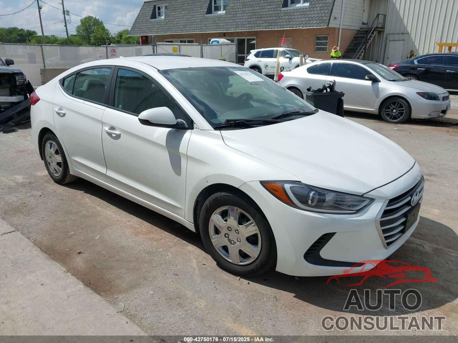 HYUNDAI ELANTRA 2017 - 5NPD74LF5HH069169