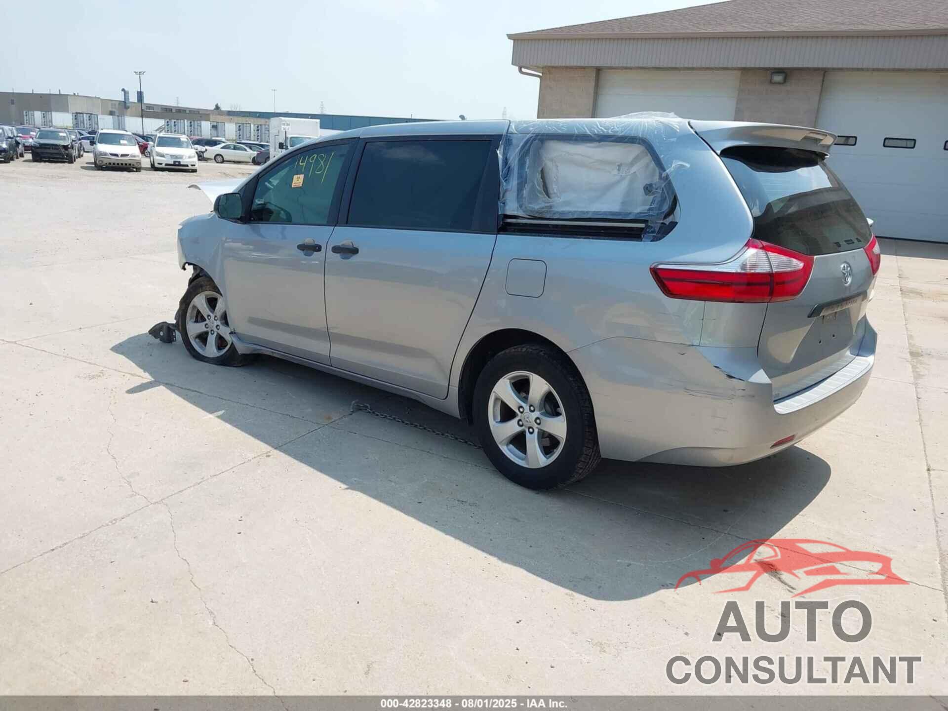 TOYOTA SIENNA 2015 - 5TDZK3DCXFS627611
