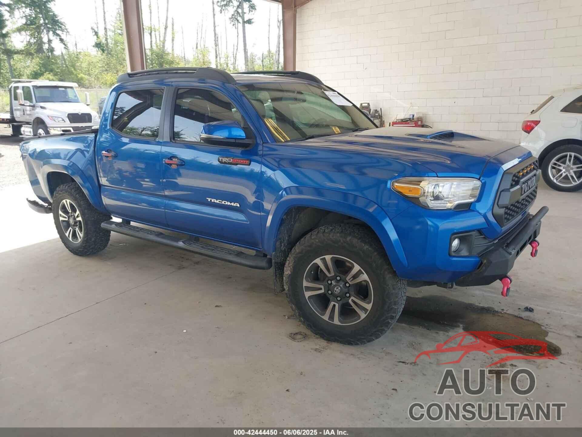 TOYOTA TACOMA 2016 - 3TMCZ5AN9GM022483