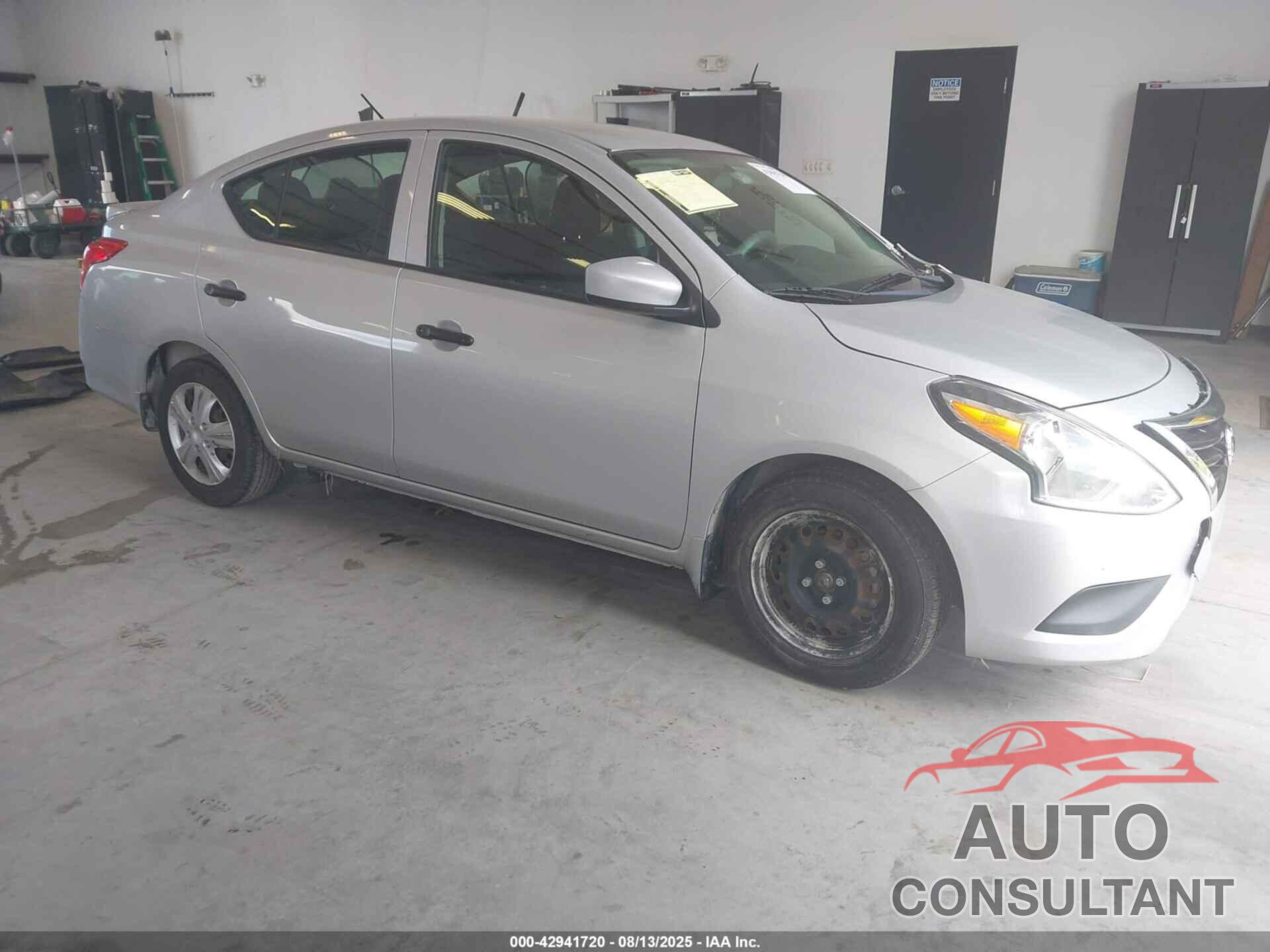 NISSAN VERSA 2018 - 3N1CN7AP5JL801694