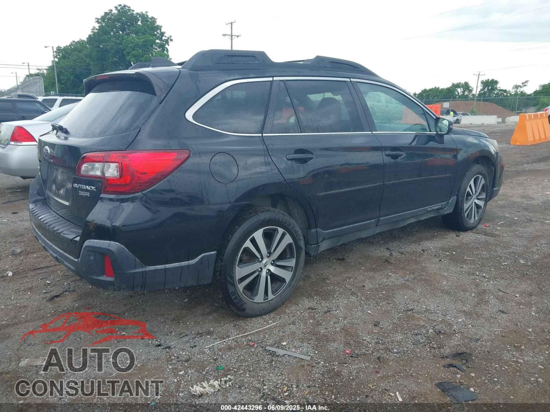 SUBARU OUTBACK 2018 - 4S4BSENC9J3365419