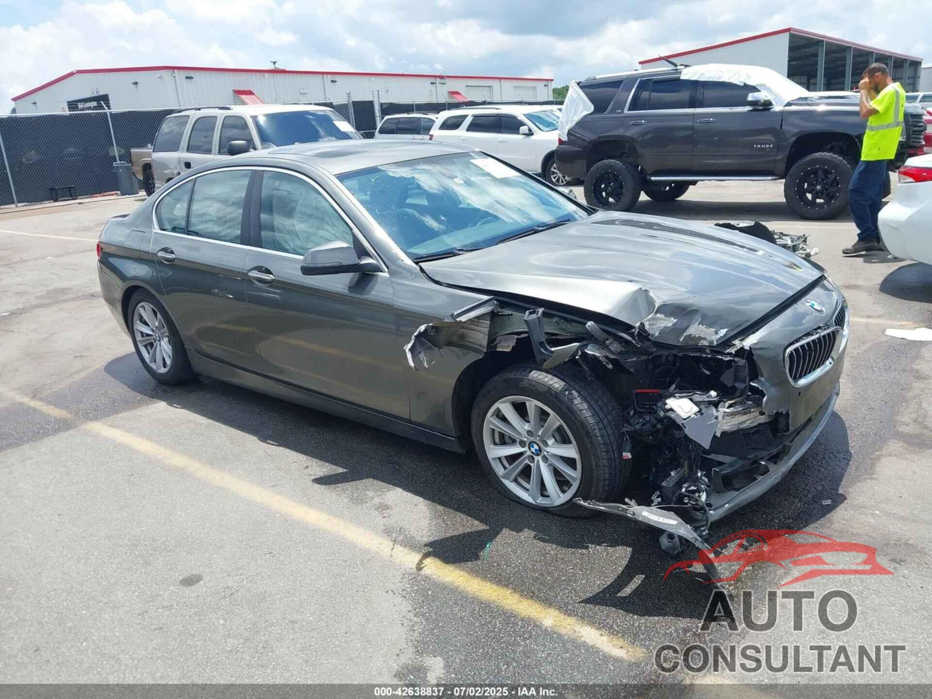 BMW 528I 2014 - WBA5A5C57ED501617