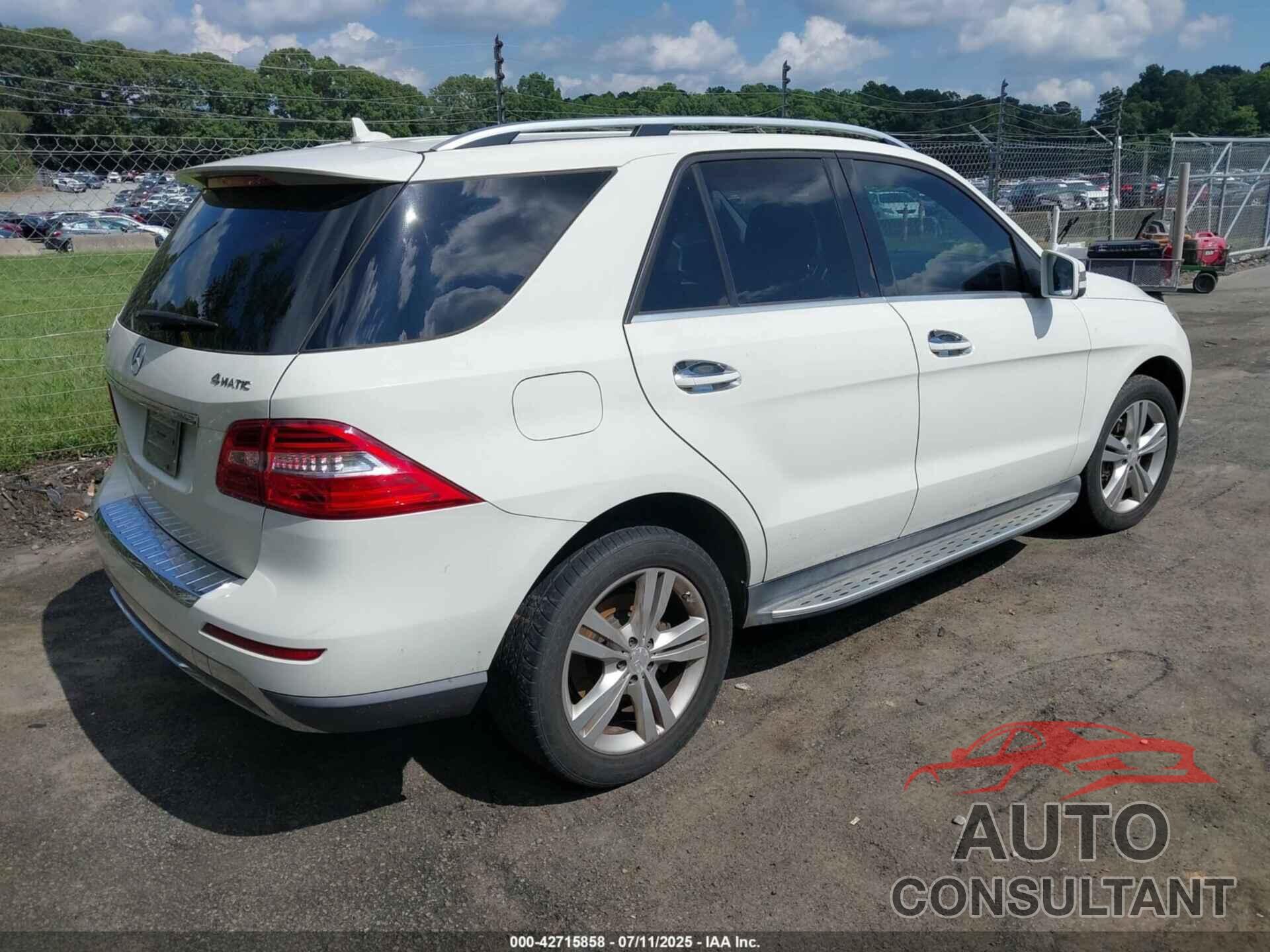 MERCEDES-BENZ ML 350 2013 - 4JGDA5HB2DA120010