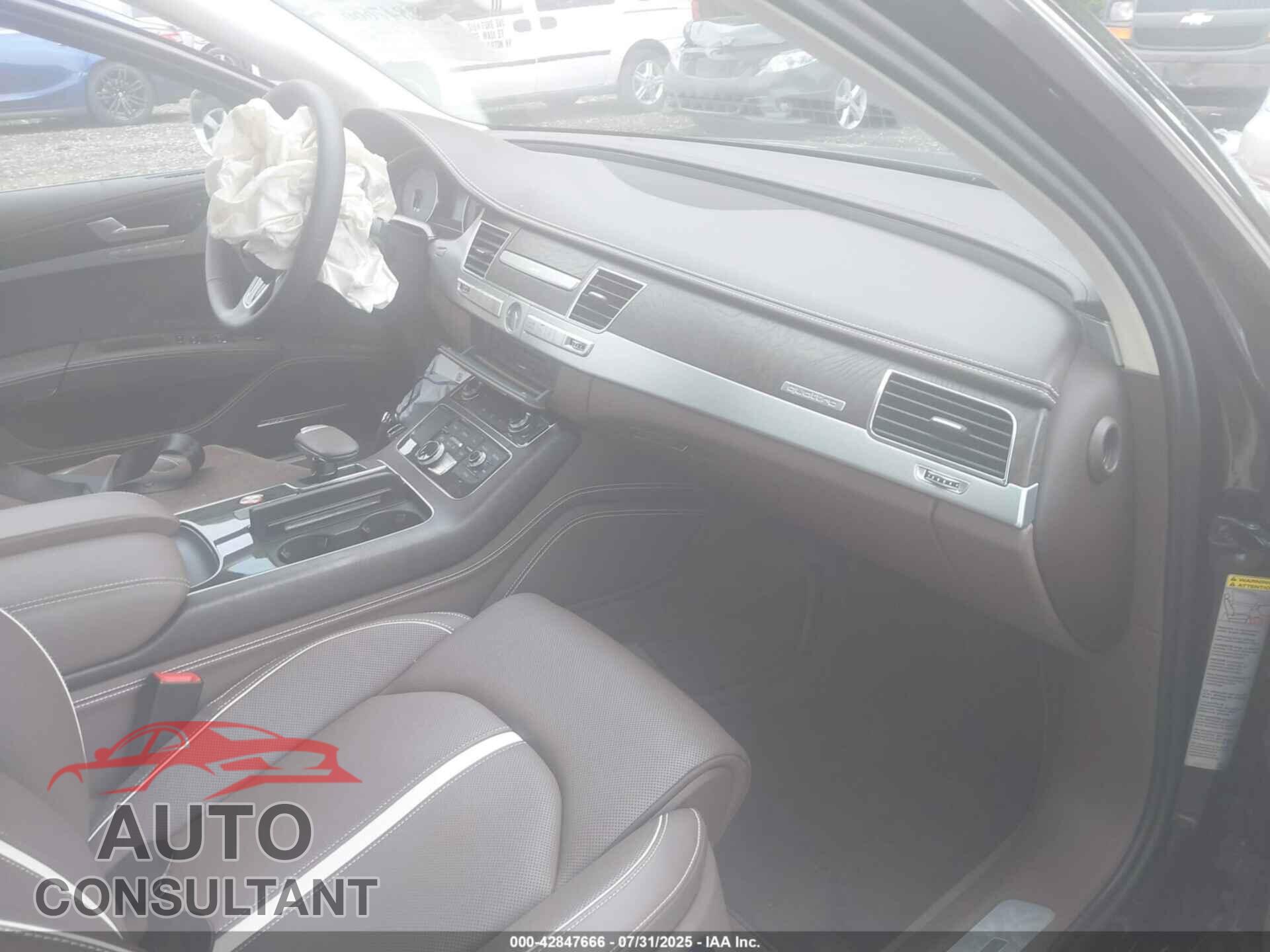 AUDI S8 2013 - WAUD2AFD9DN033113