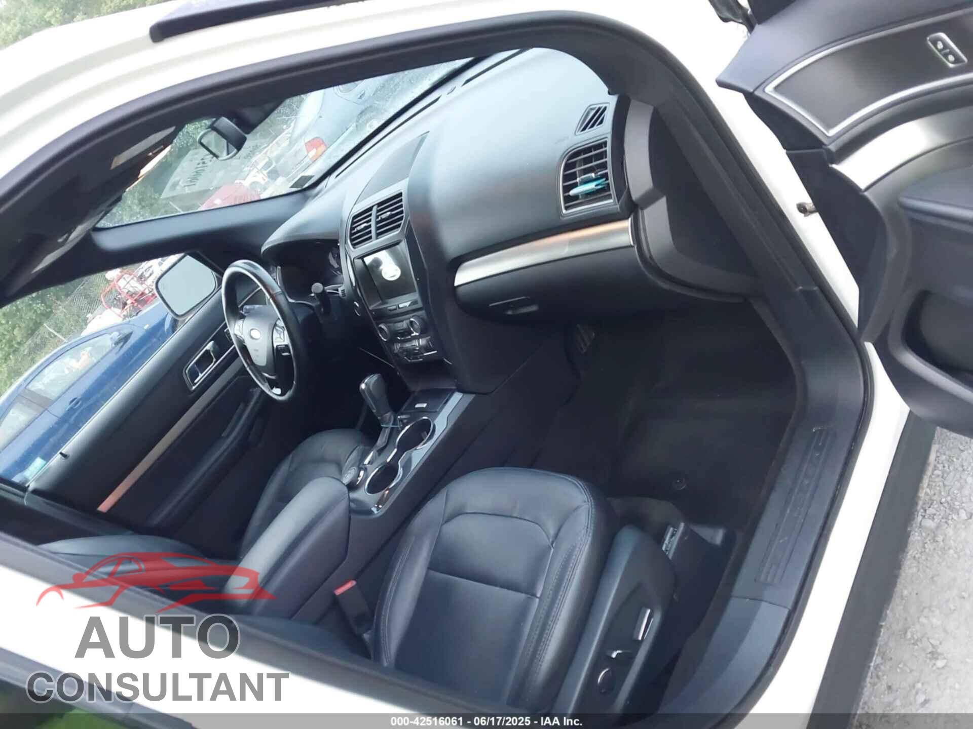 FORD EXPLORER 2018 - 1FM5K8D87JGB03807