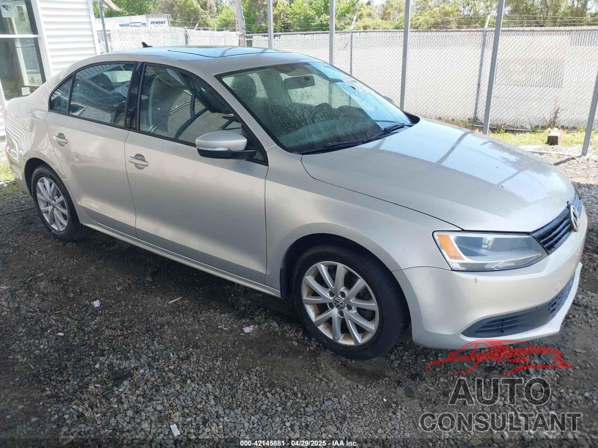 VOLKSWAGEN JETTA 2011 - 3VWBZ7AJ6BM357730