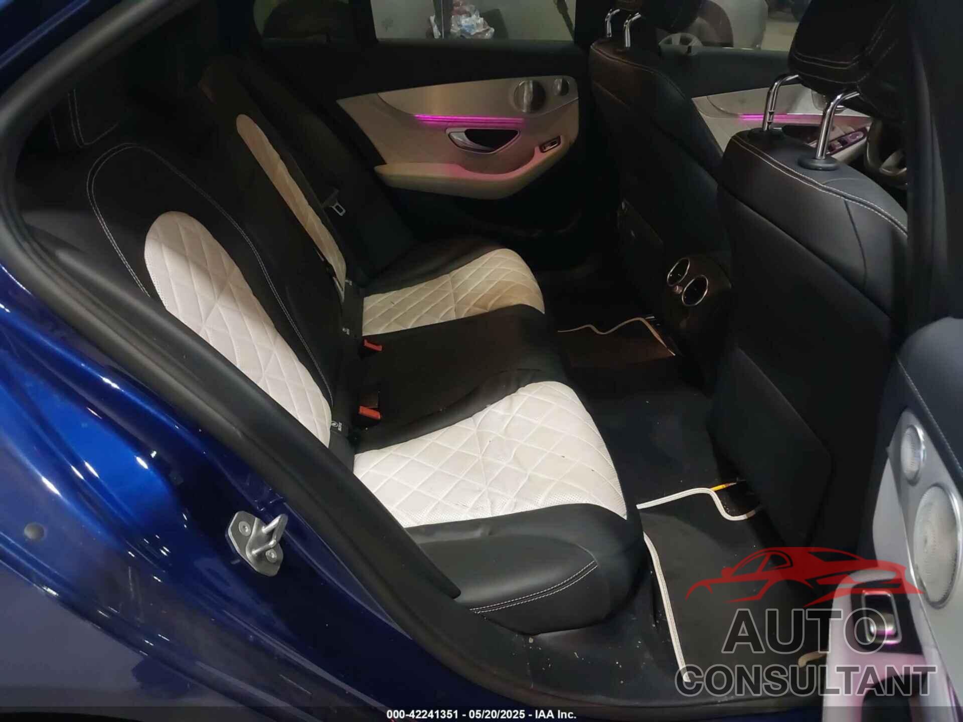 MERCEDES-BENZ C 300 2020 - W1KWF8DB5LR569967