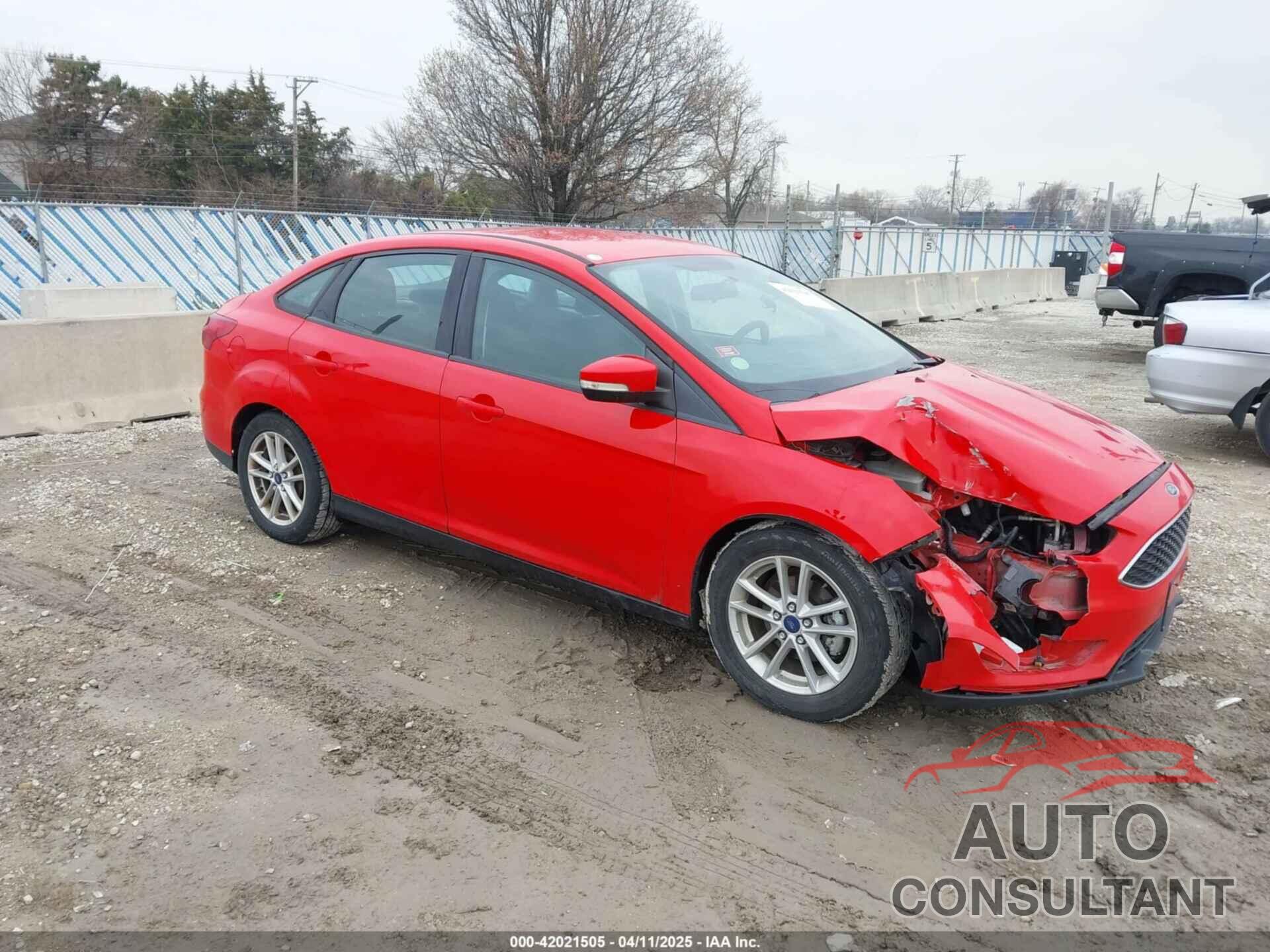 FORD FOCUS 2017 - 1FADP3F20HL302380