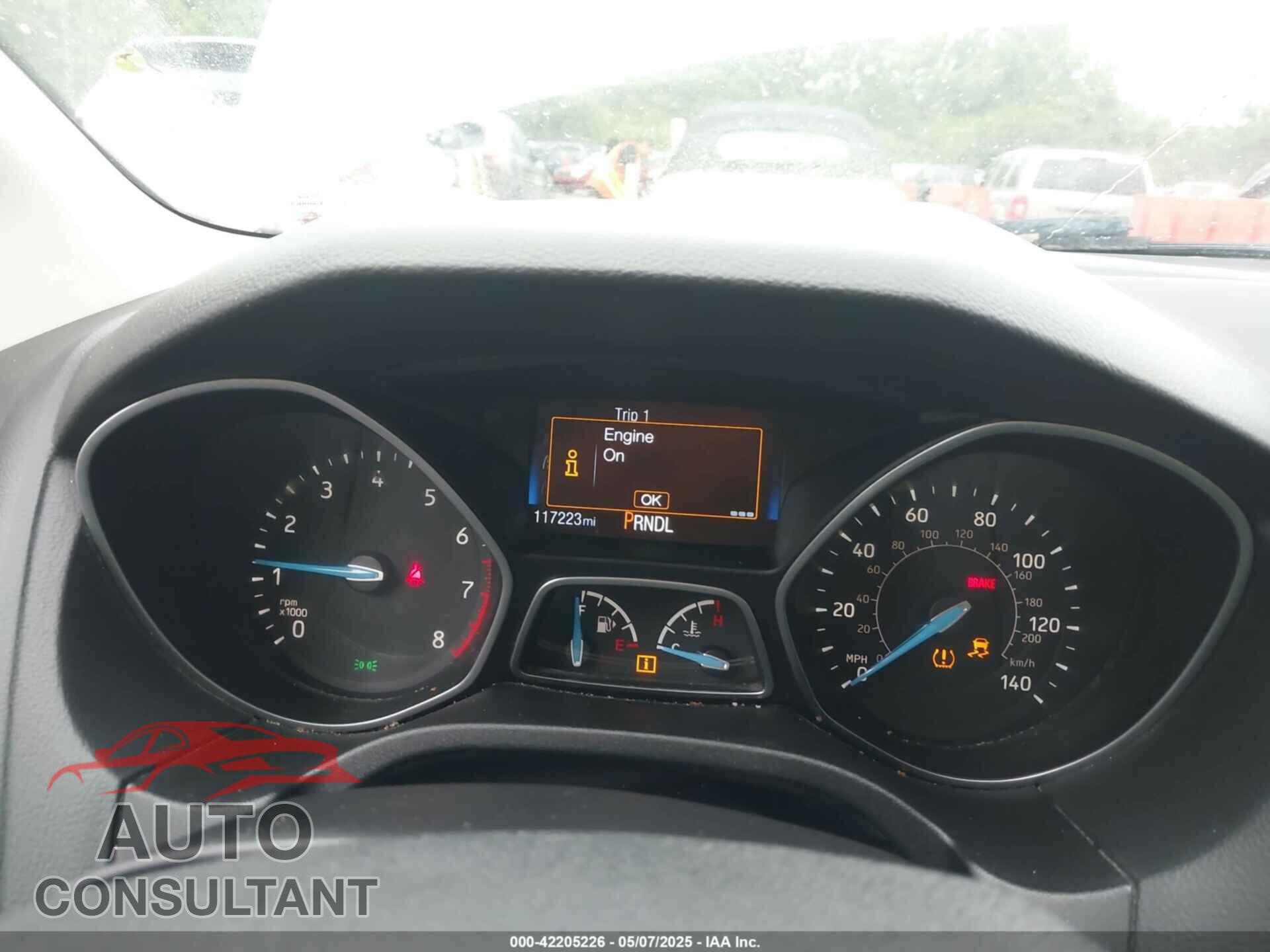 FORD FOCUS 2016 - 1FADP3E26GL404962