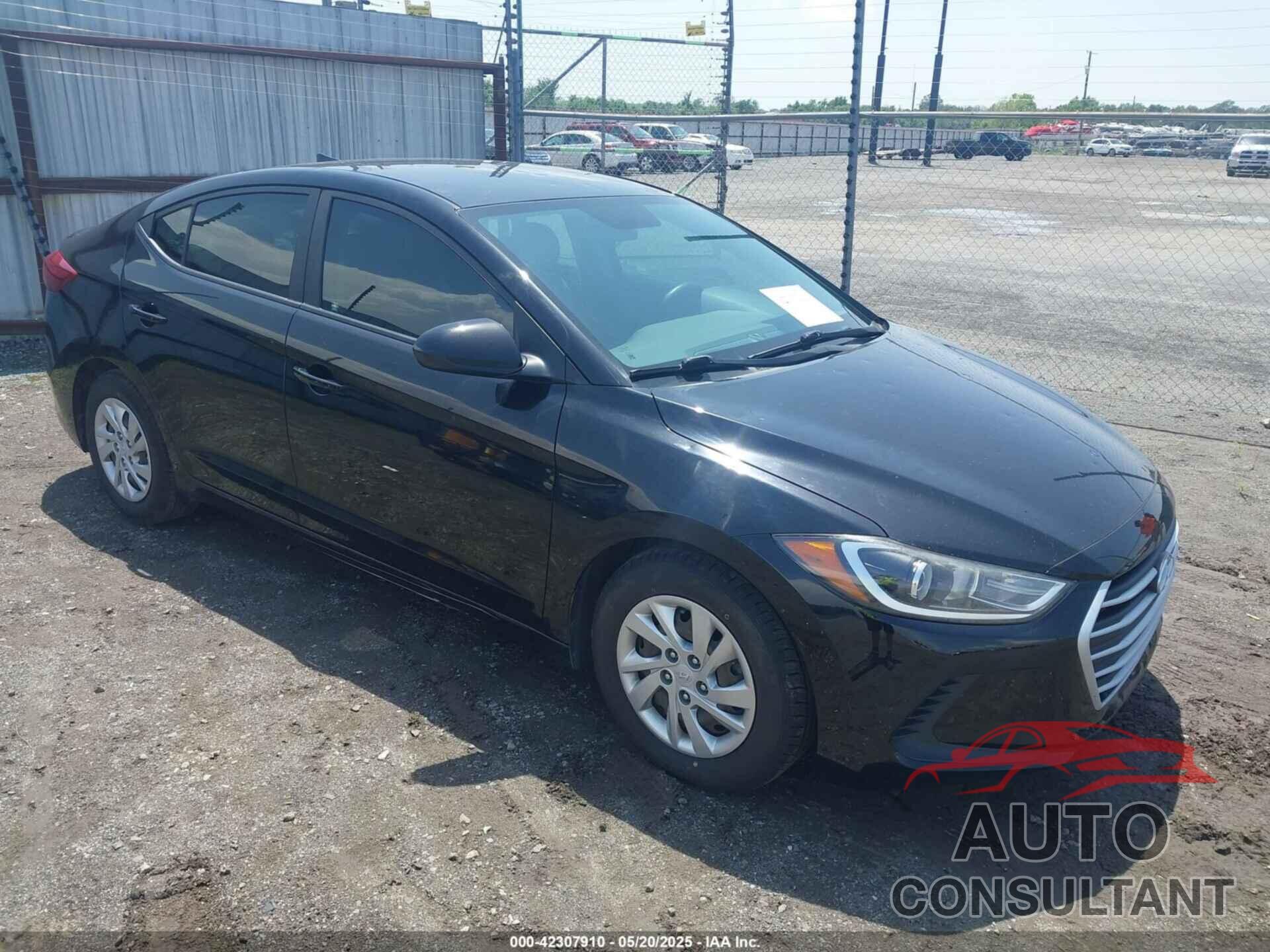 HYUNDAI ELANTRA 2017 - KMHD74LF0HU399545