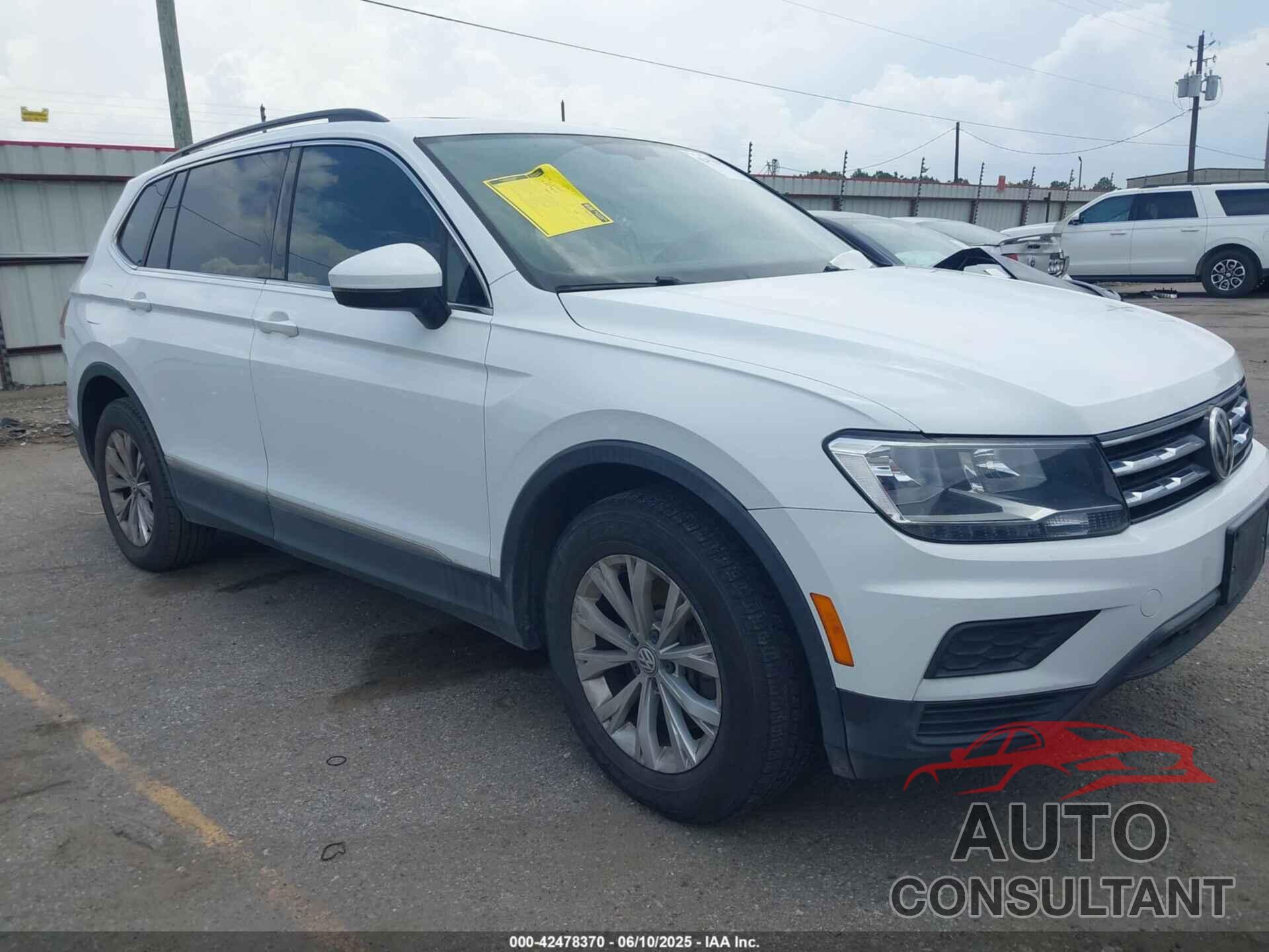 VOLKSWAGEN TIGUAN 2018 - 3VV3B7AX5JM091889