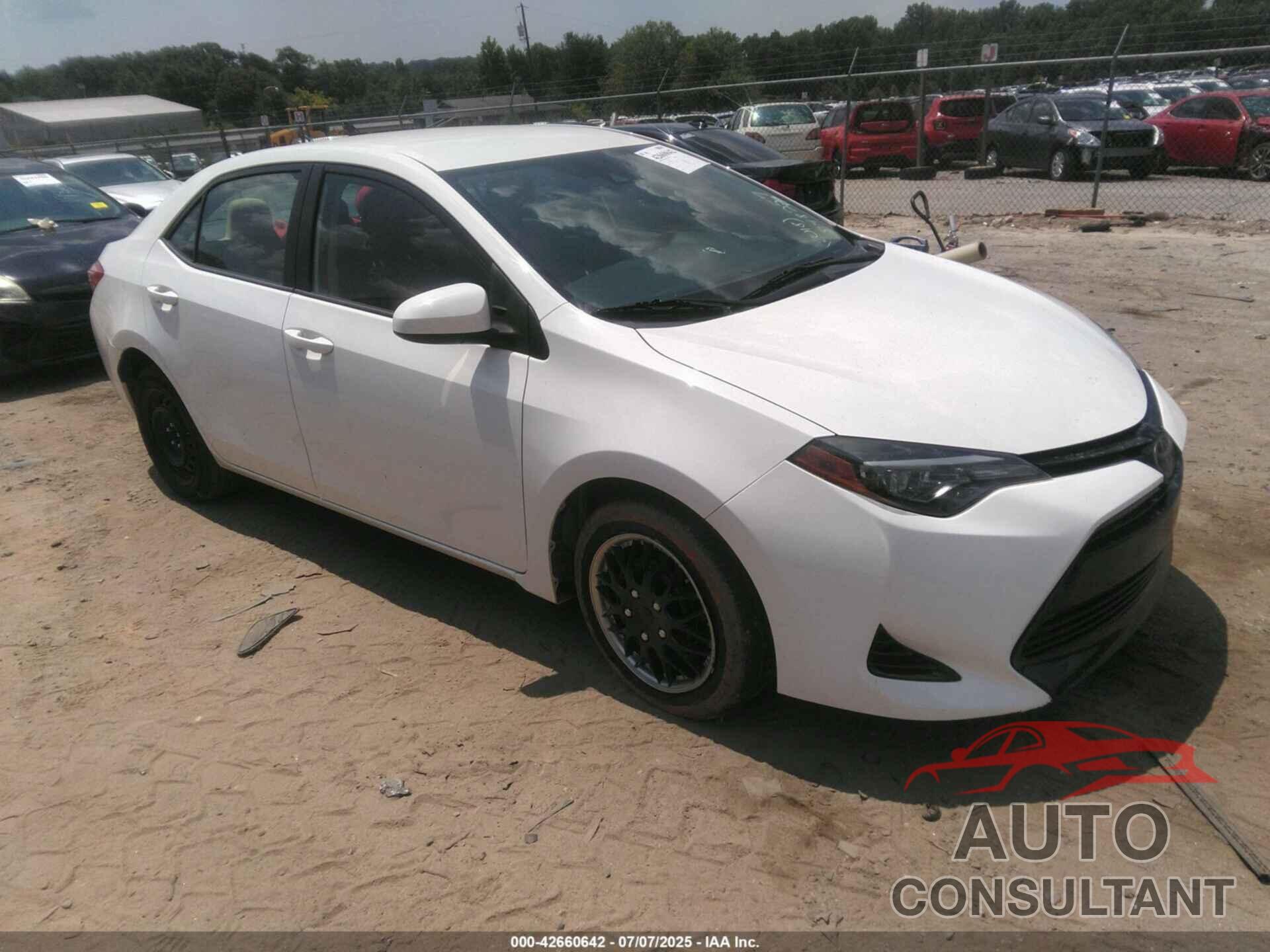 TOYOTA COROLLA 2018 - 5YFBURHE0JP848257