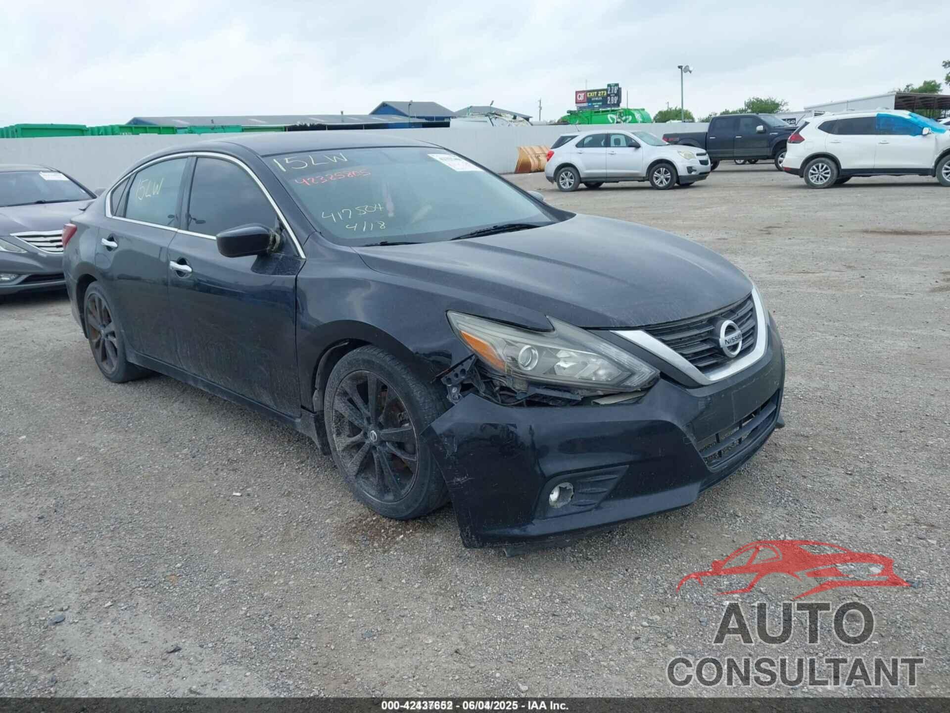 NISSAN ALTIMA 2017 - 1N4AL3AP8HC190235