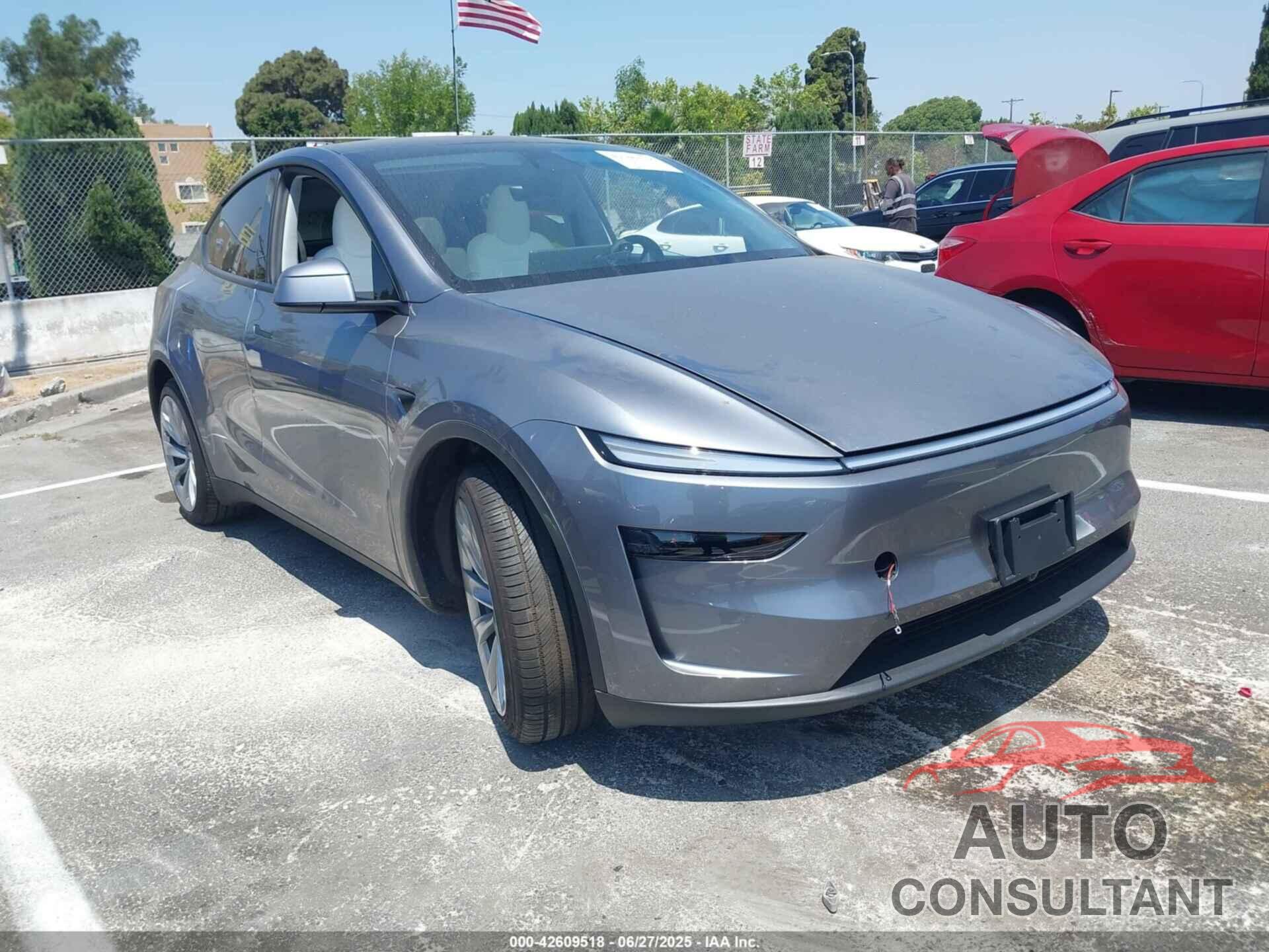 TESLA MODEL Y 2026 - 7SAYGDEE6TF329725