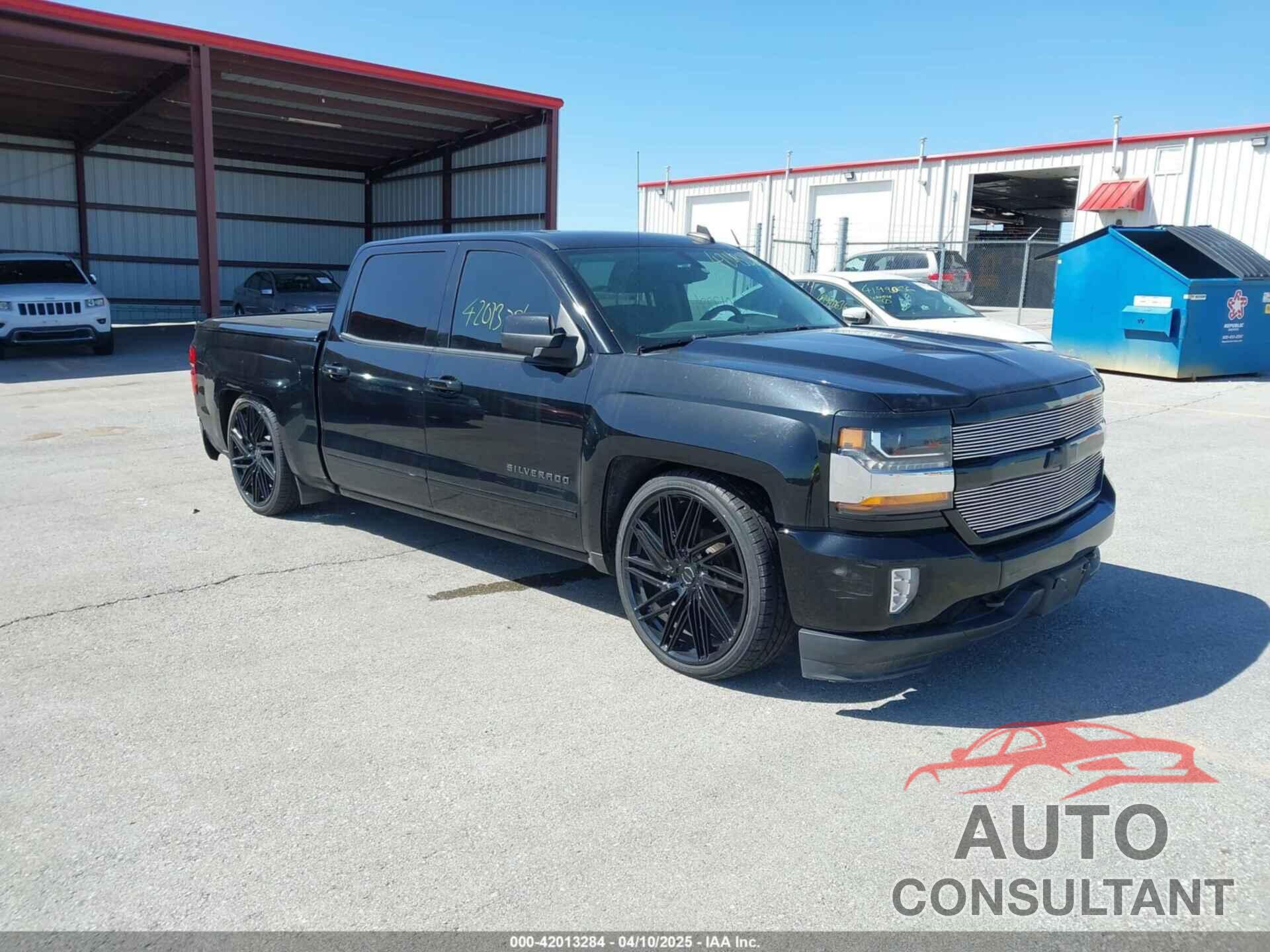 CHEVROLET SILVERADO 1500 2017 - 3GCUKREC5HG407502