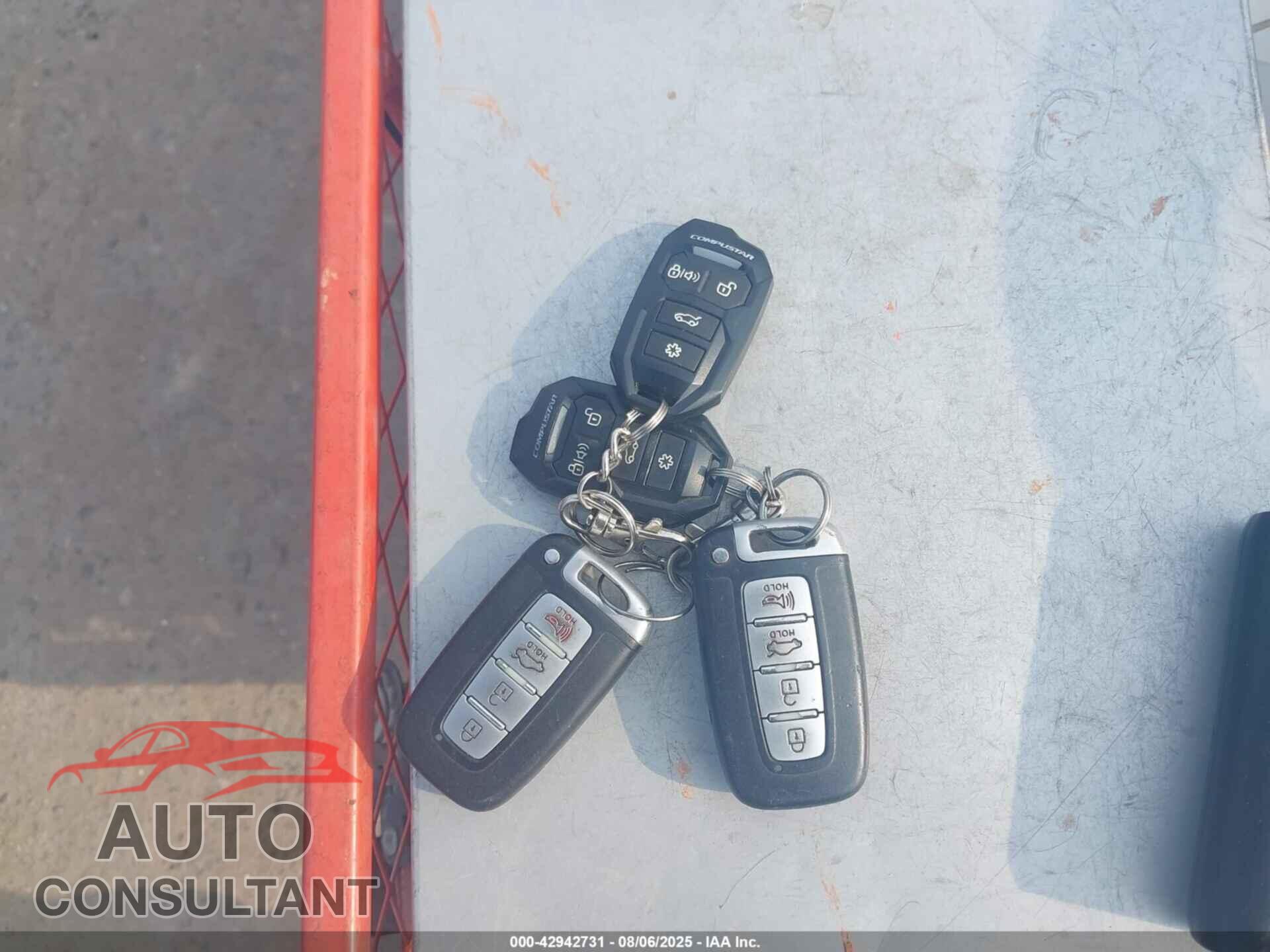 HYUNDAI SONATA 2012 - 5NPEC4AC8CH350710