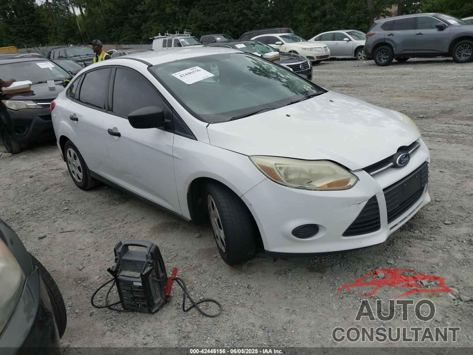 FORD FOCUS 2012 - 1FAHP3E21CL287433