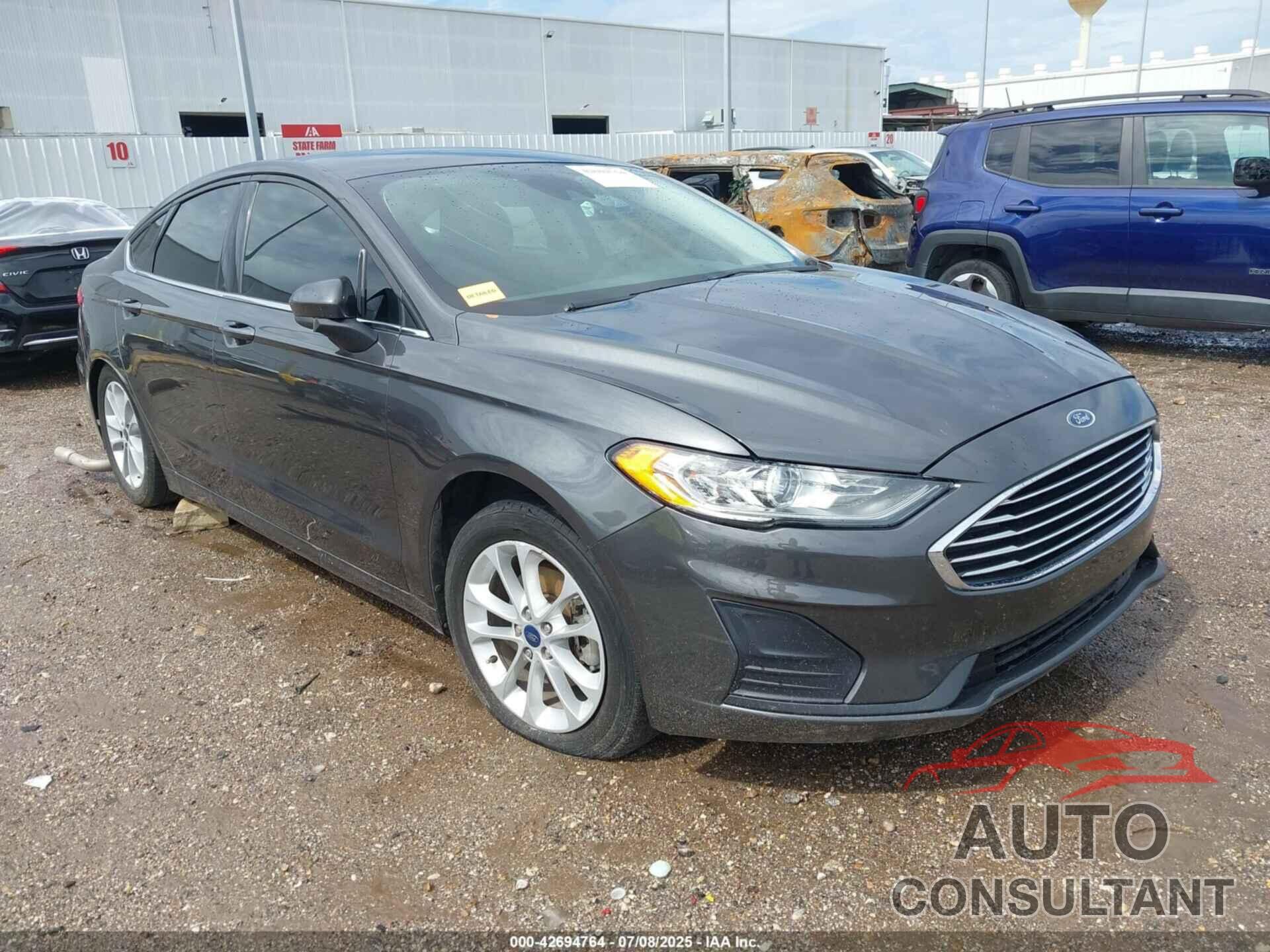 FORD FUSION 2019 - 3FA6P0HD3KR170102