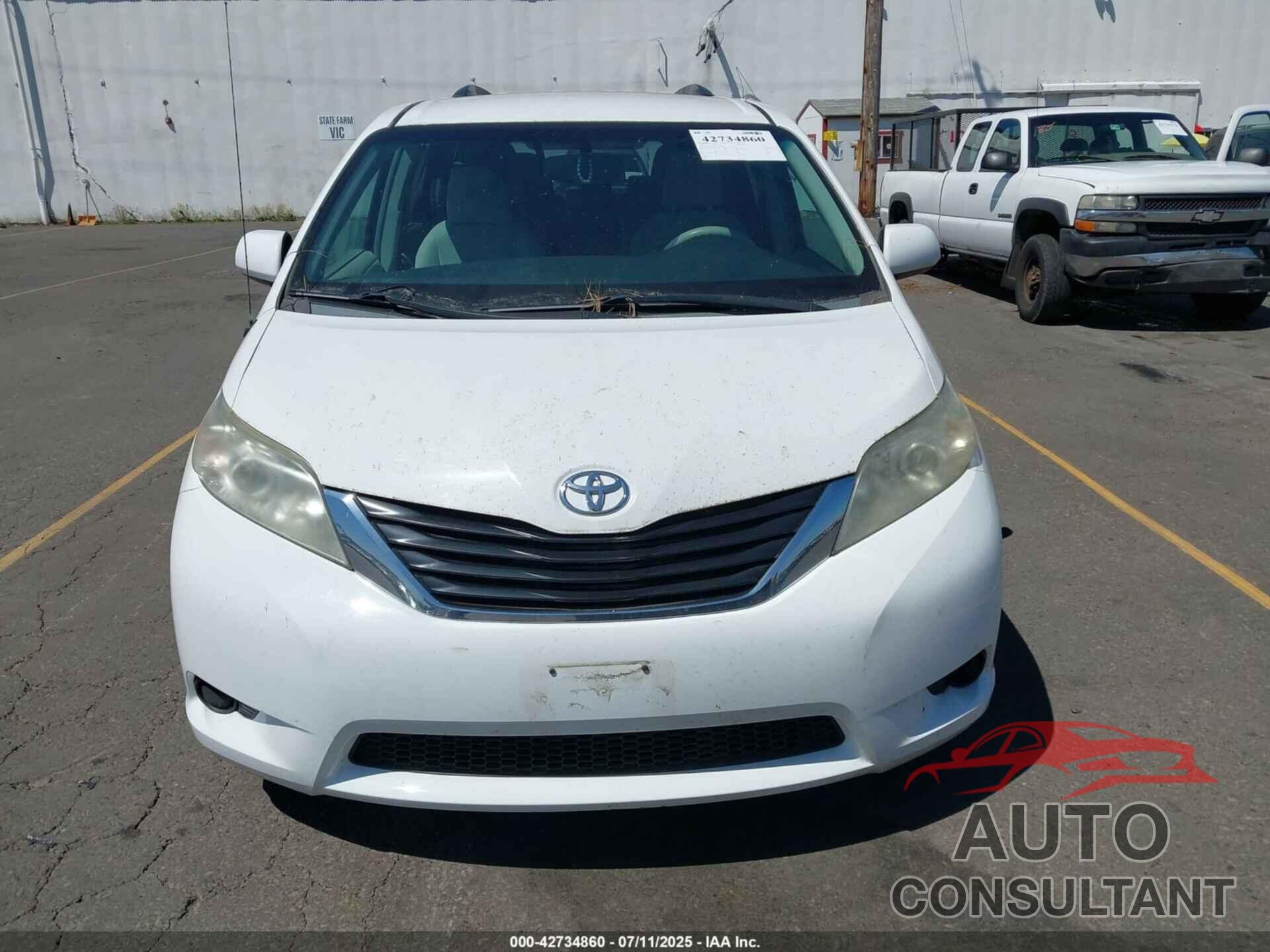 TOYOTA SIENNA 2013 - 5TDKK3DC0DS352376