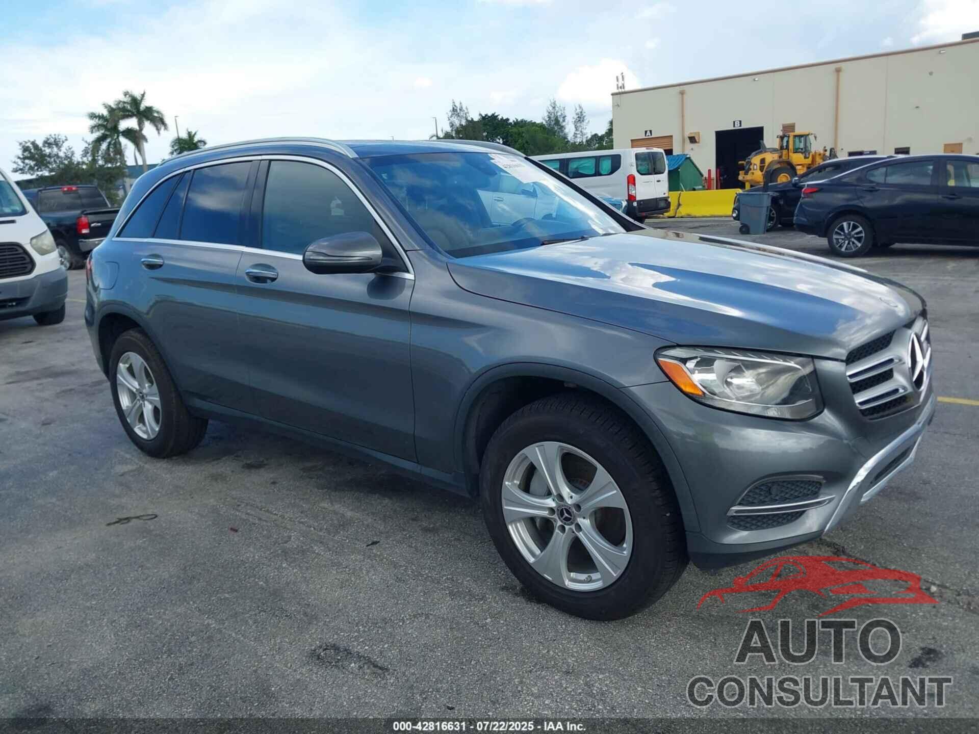 MERCEDES-BENZ GLC 300 2017 - WDC0G4KB0HV008738