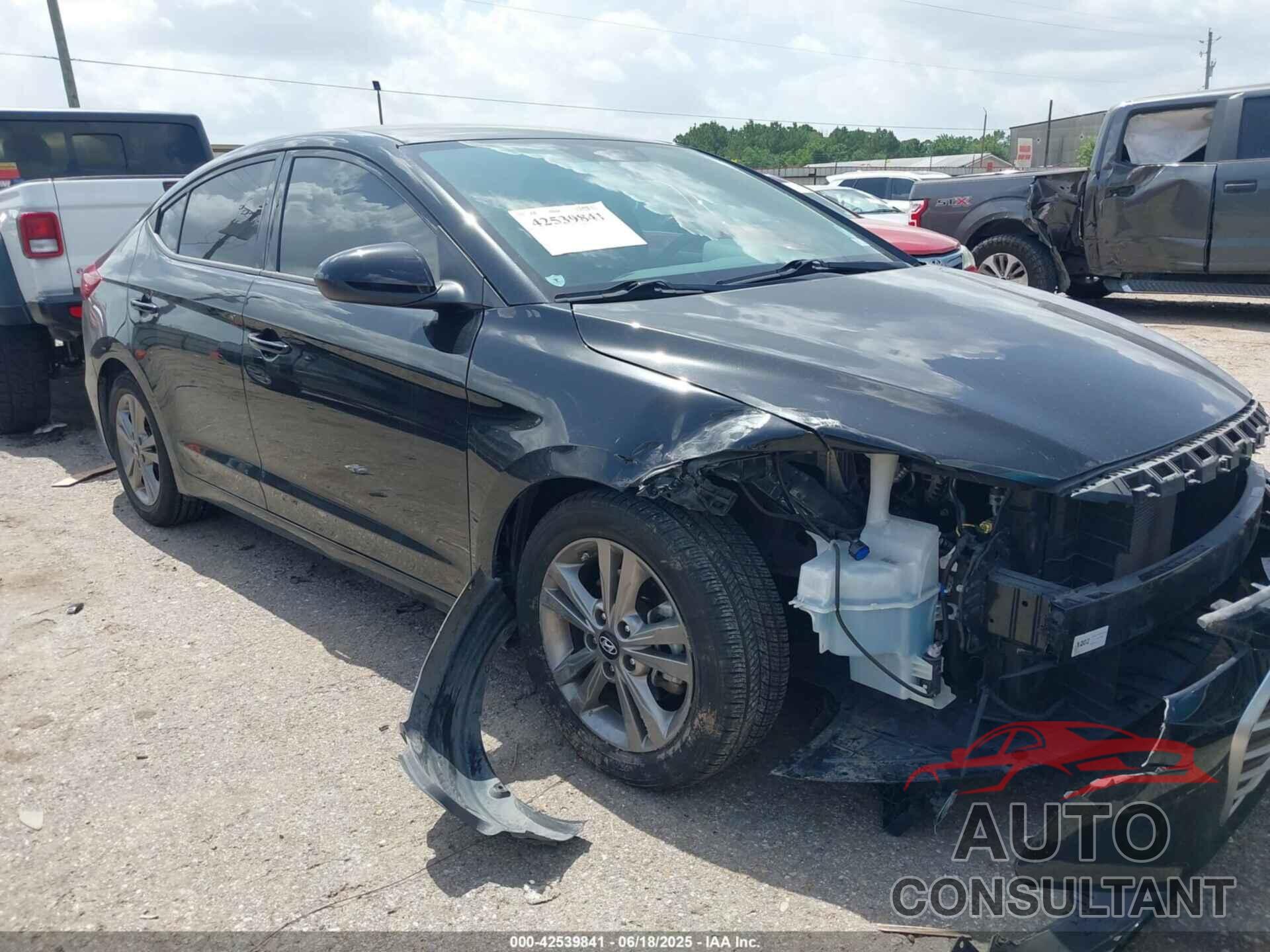 HYUNDAI ELANTRA 2018 - 5NPD84LF8JH393543