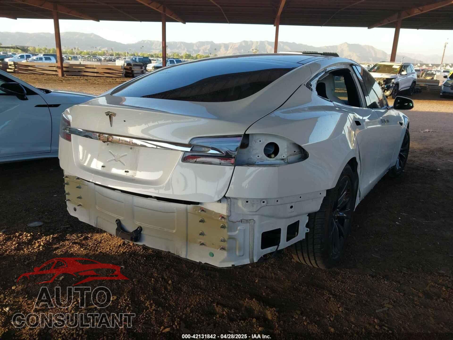 TESLA MODEL S 2018 - 5YJSA1E29JF250488