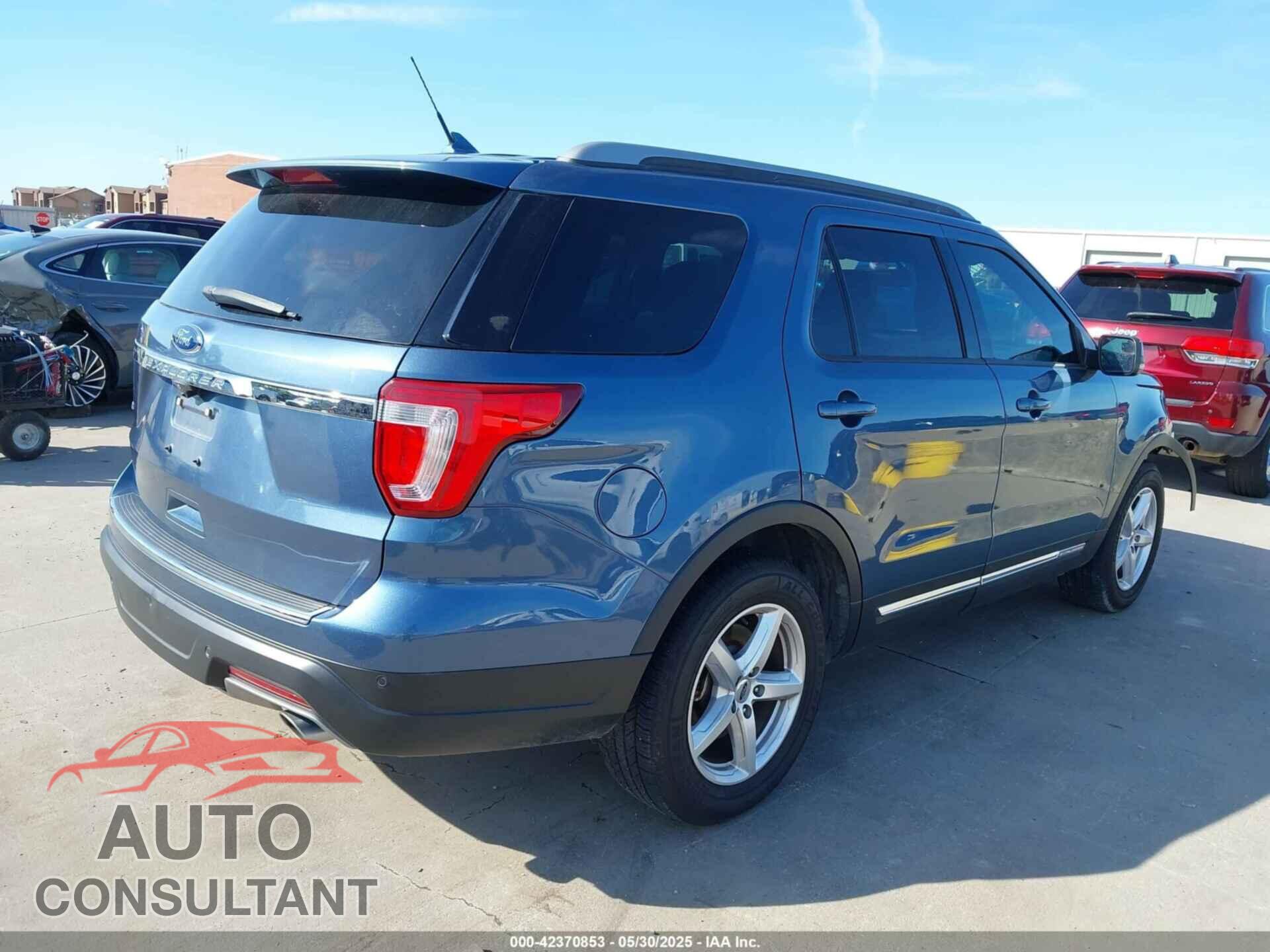 FORD EXPLORER 2018 - 1FM5K7D89JGB64912