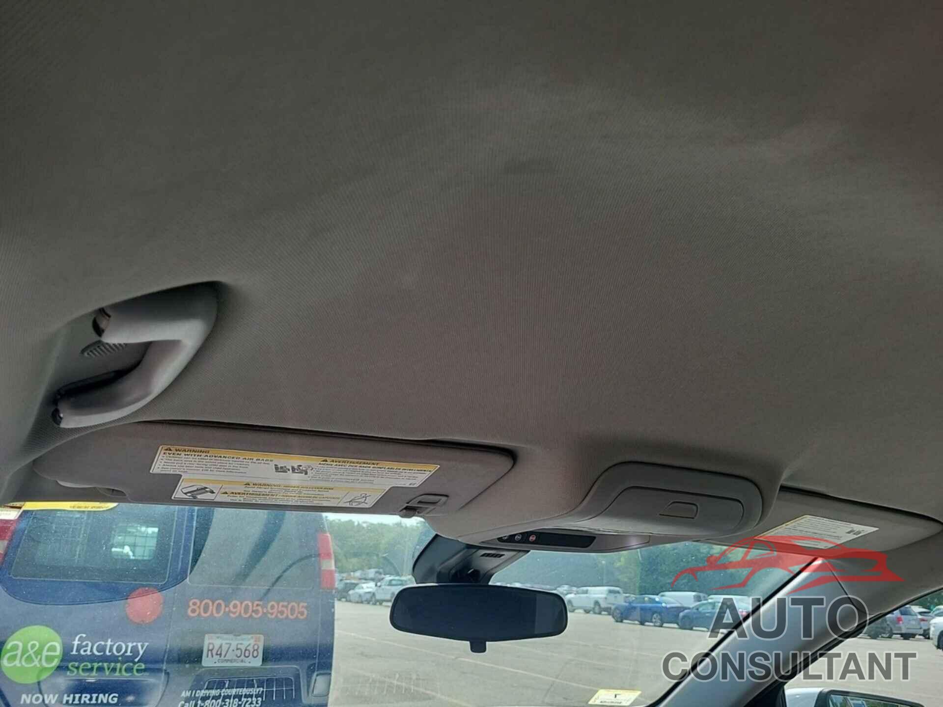 CHEVROLET EQUINOX 2019 - 2GNAXTEV1K6169841