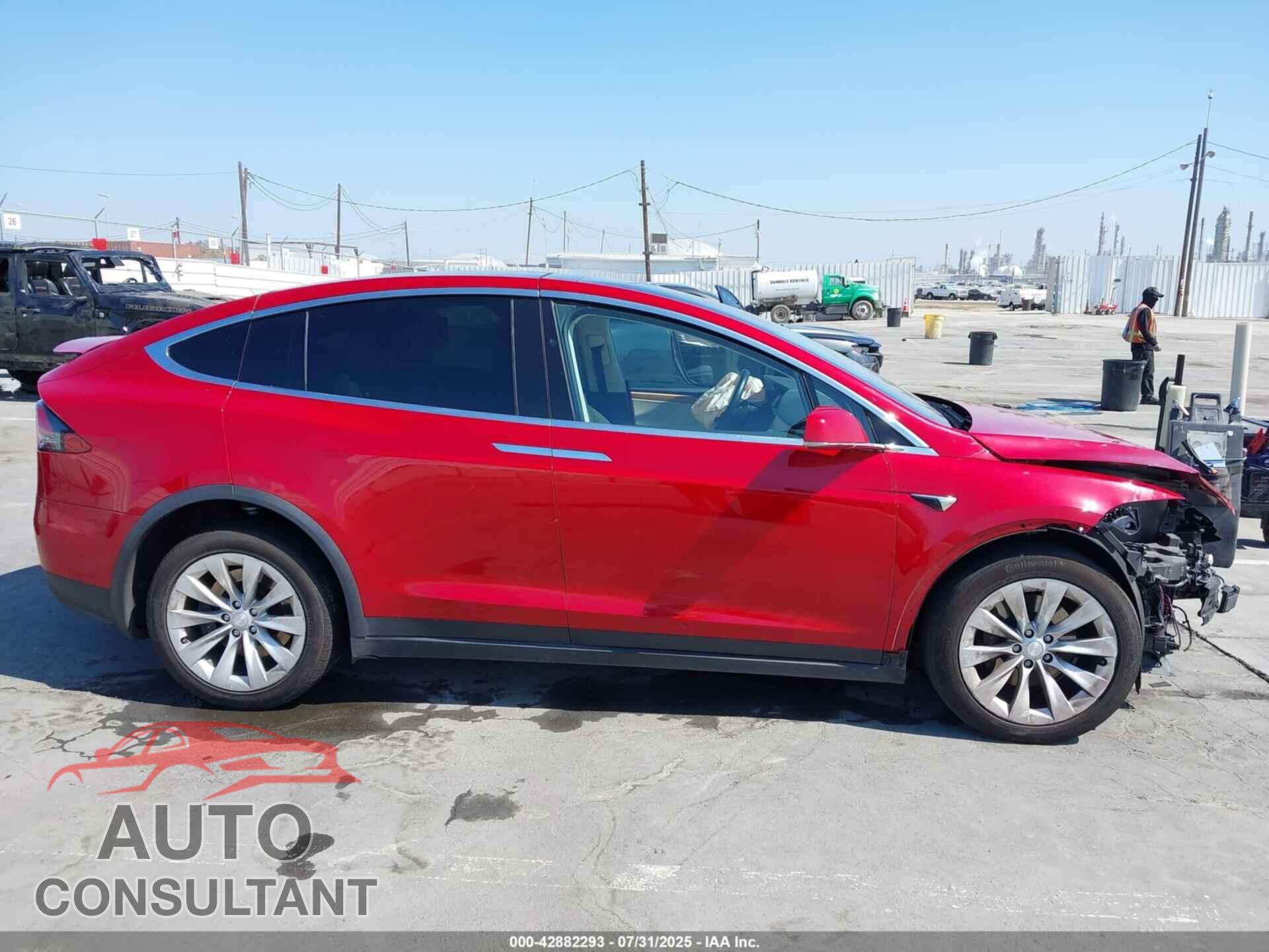 TESLA MODEL X 2018 - 5YJXCBE21JF118962