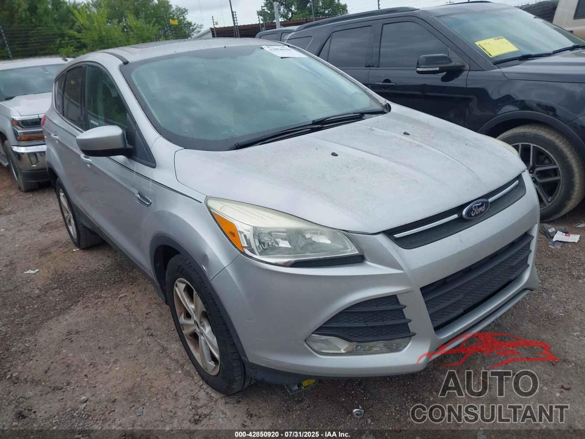 FORD ESCAPE 2014 - 1FMCU0GX5EUD13822