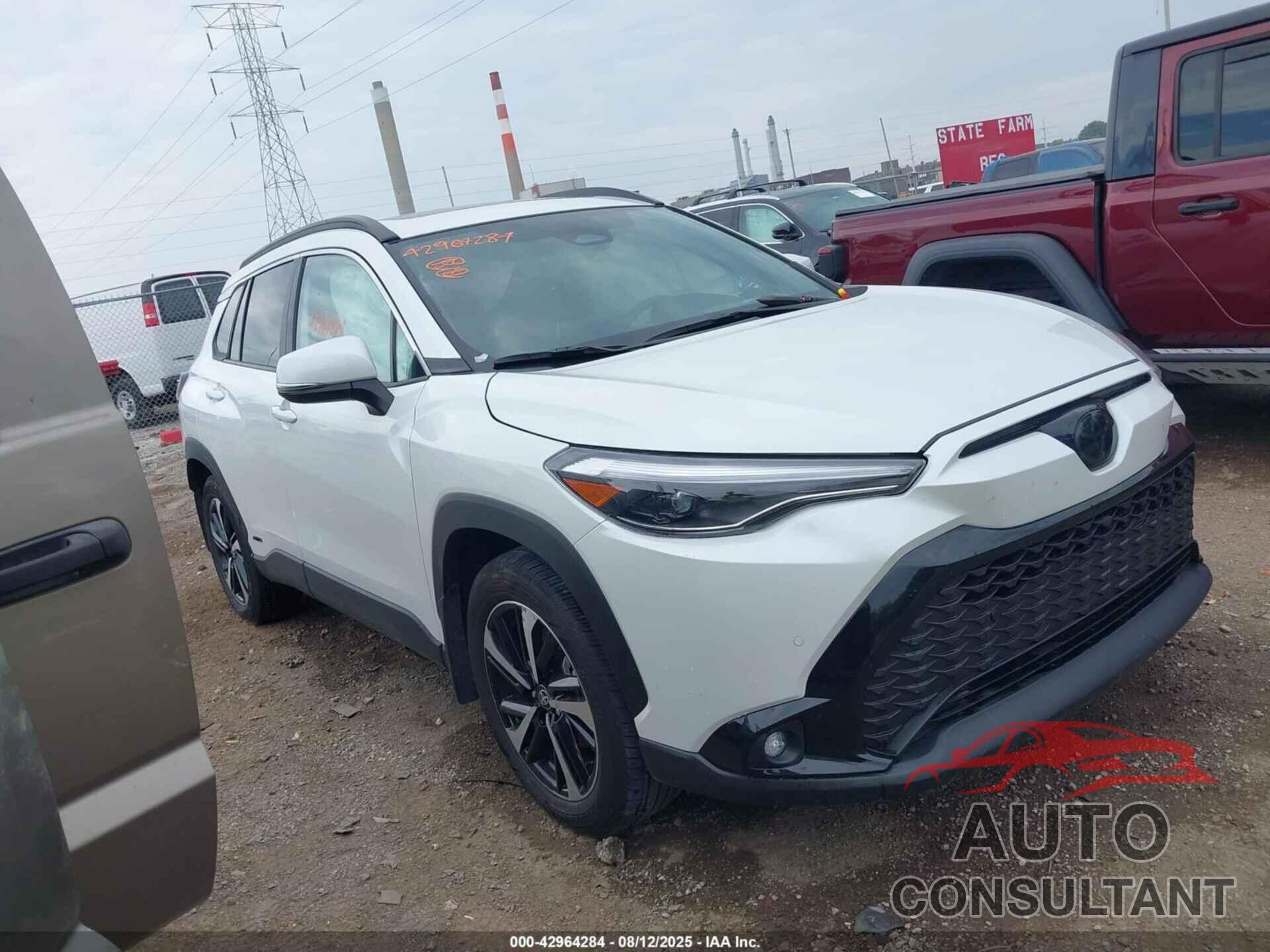 TOYOTA COROLLA CROSS HYBRID 2024 - 7MUFBABG3RV022840