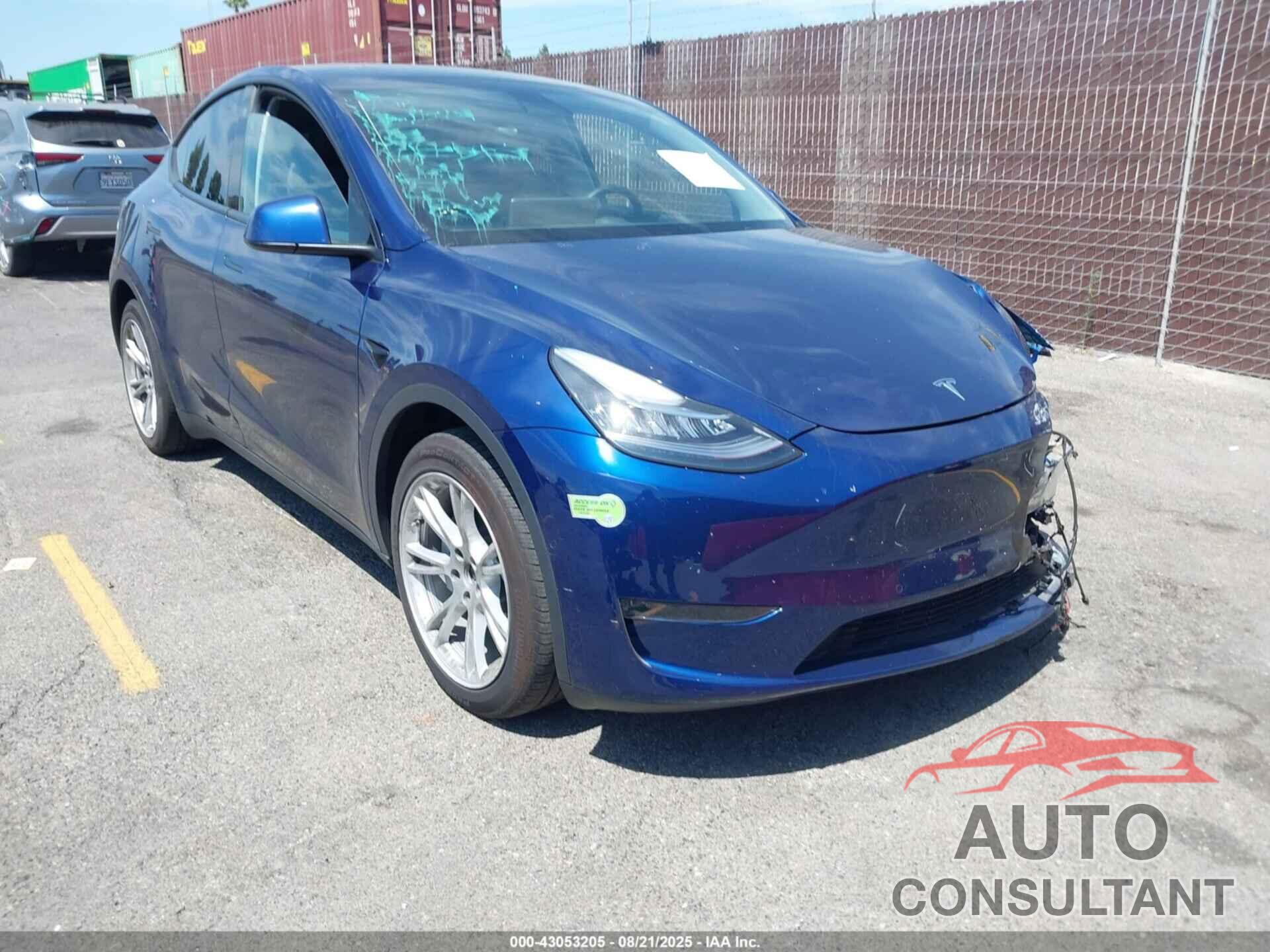 TESLA MODEL Y 2022 - 7SAYGDEE7NA018353