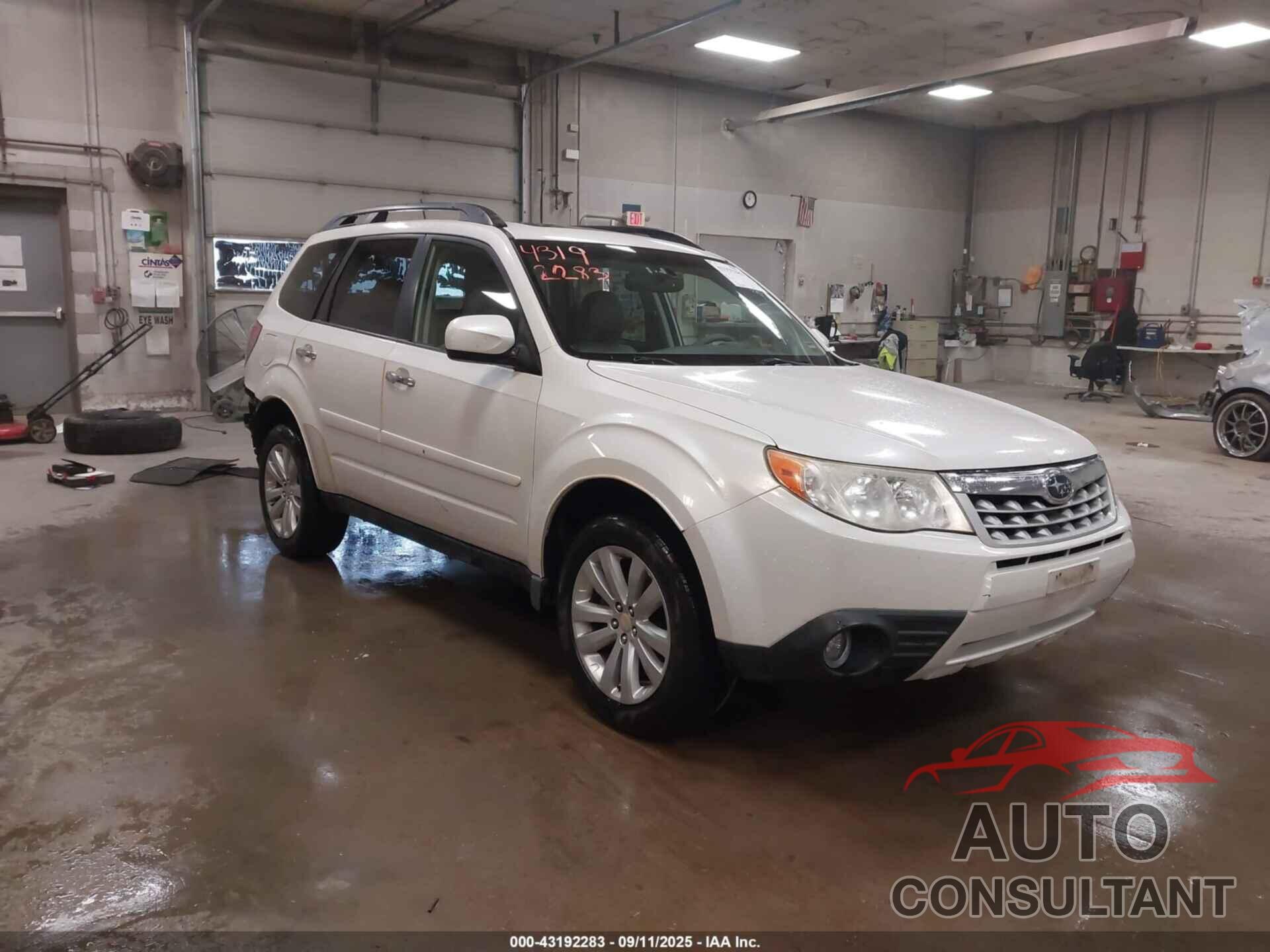 SUBARU FORESTER 2011 - JF2SHAEC1BH742374