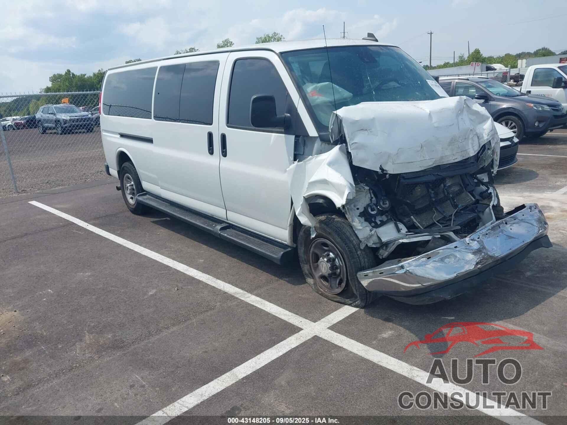 CHEVROLET EXPRESS PASSENGER 2020 - 1GAZGPFG9L1120984