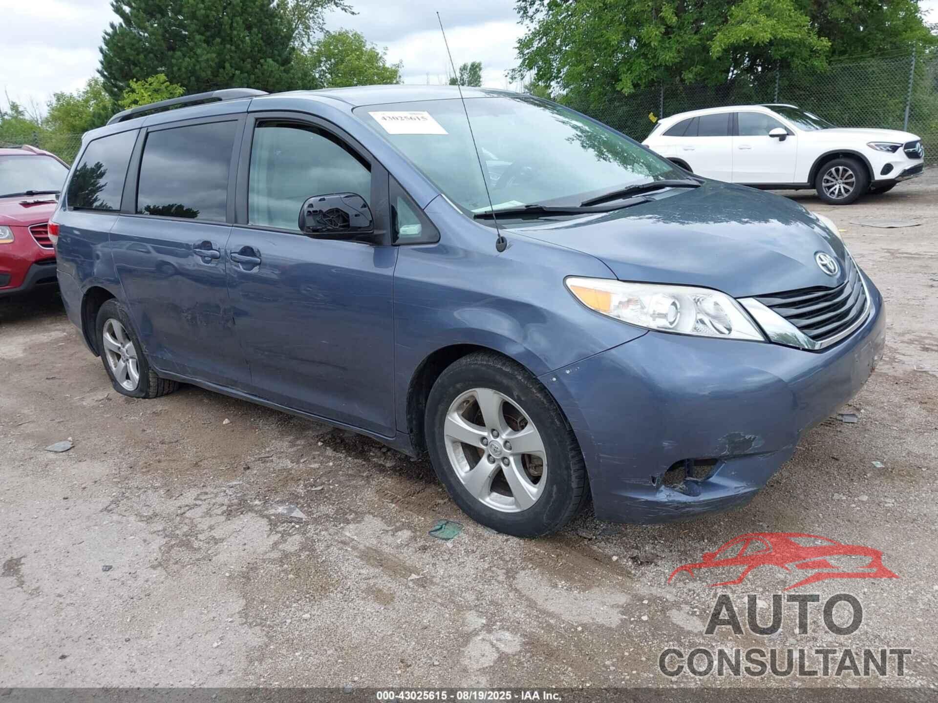 TOYOTA SIENNA 2014 - 5TDKK3DC4ES499771