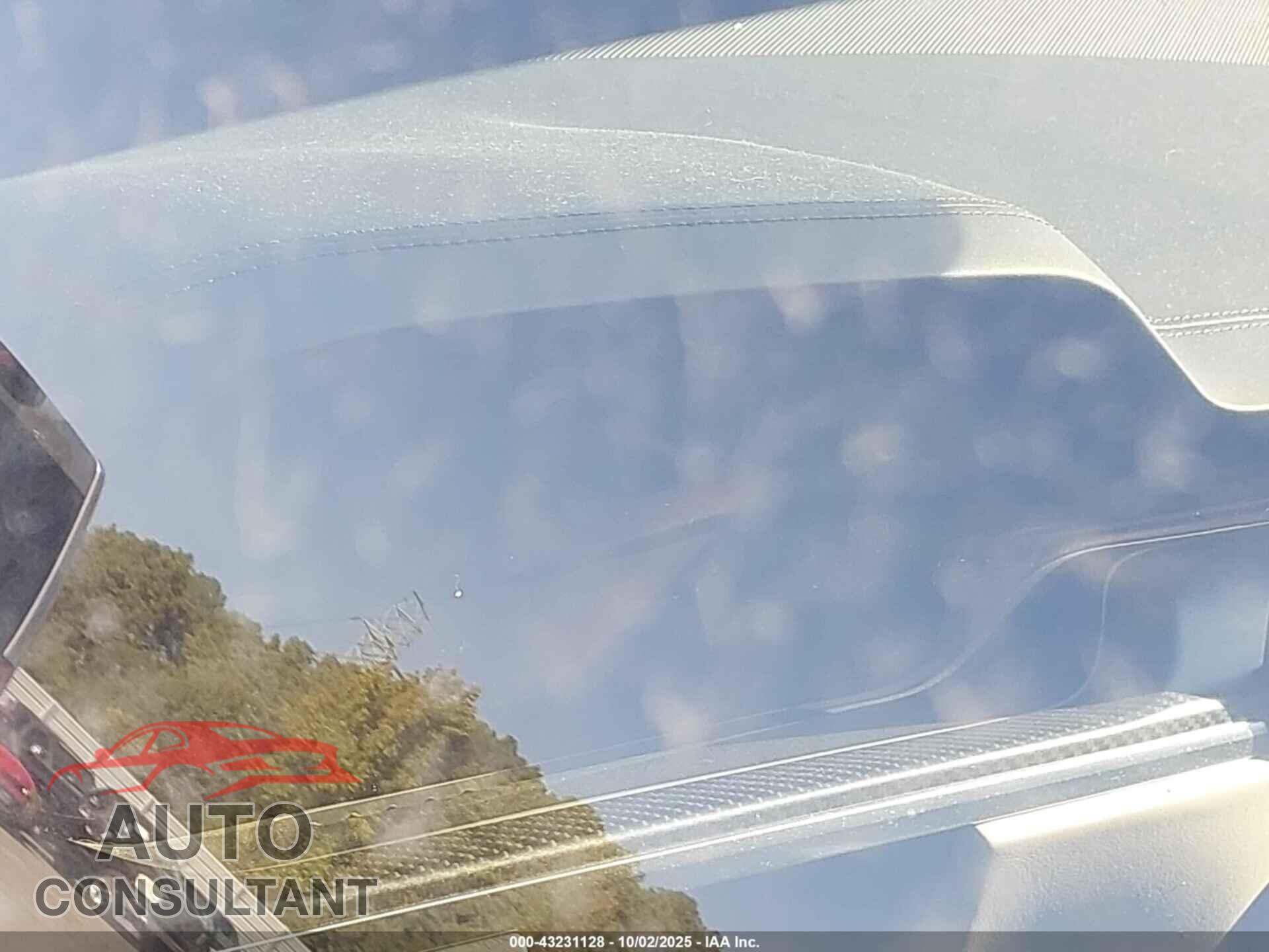 TESLA MODEL S 2021 - 5YJSA1E61MF451180