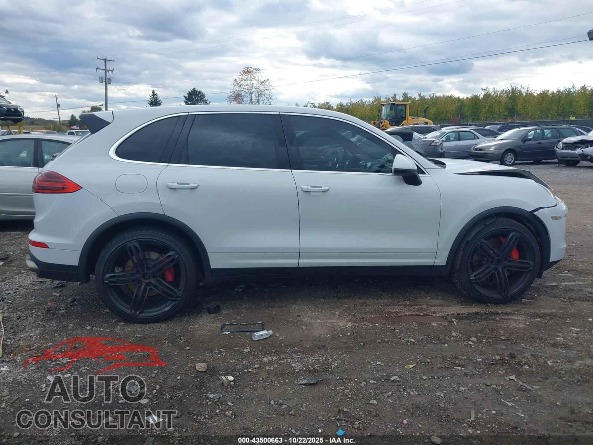 PORSCHE CAYENNE 2015 - WP1AC2A21FLA82155