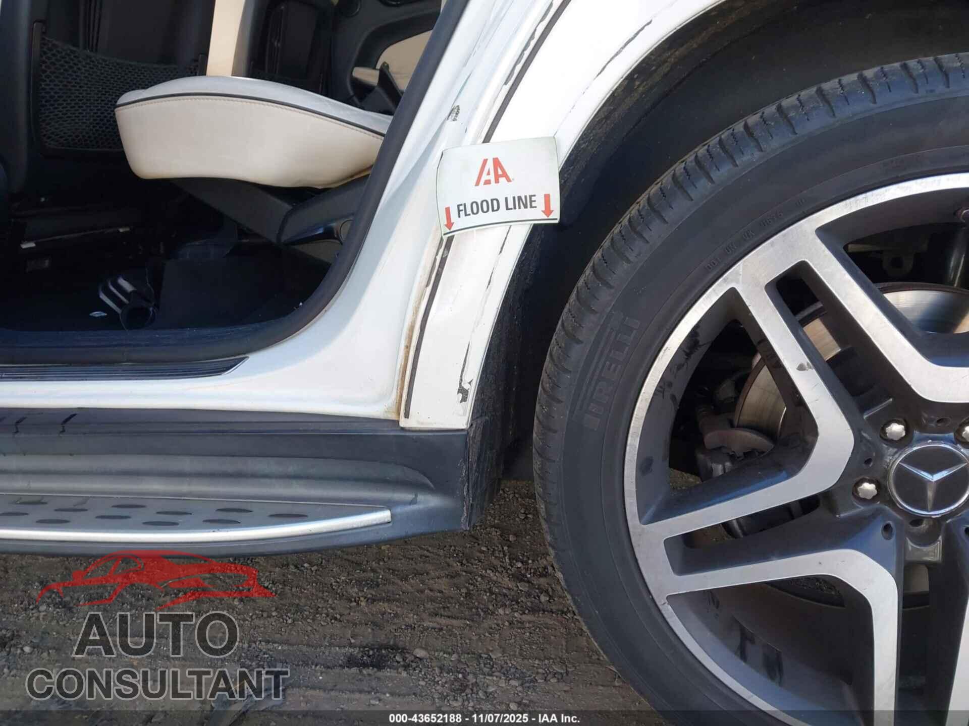 MERCEDES-BENZ GL-CLASS 2014 - 4JGDF7DE9EA390219