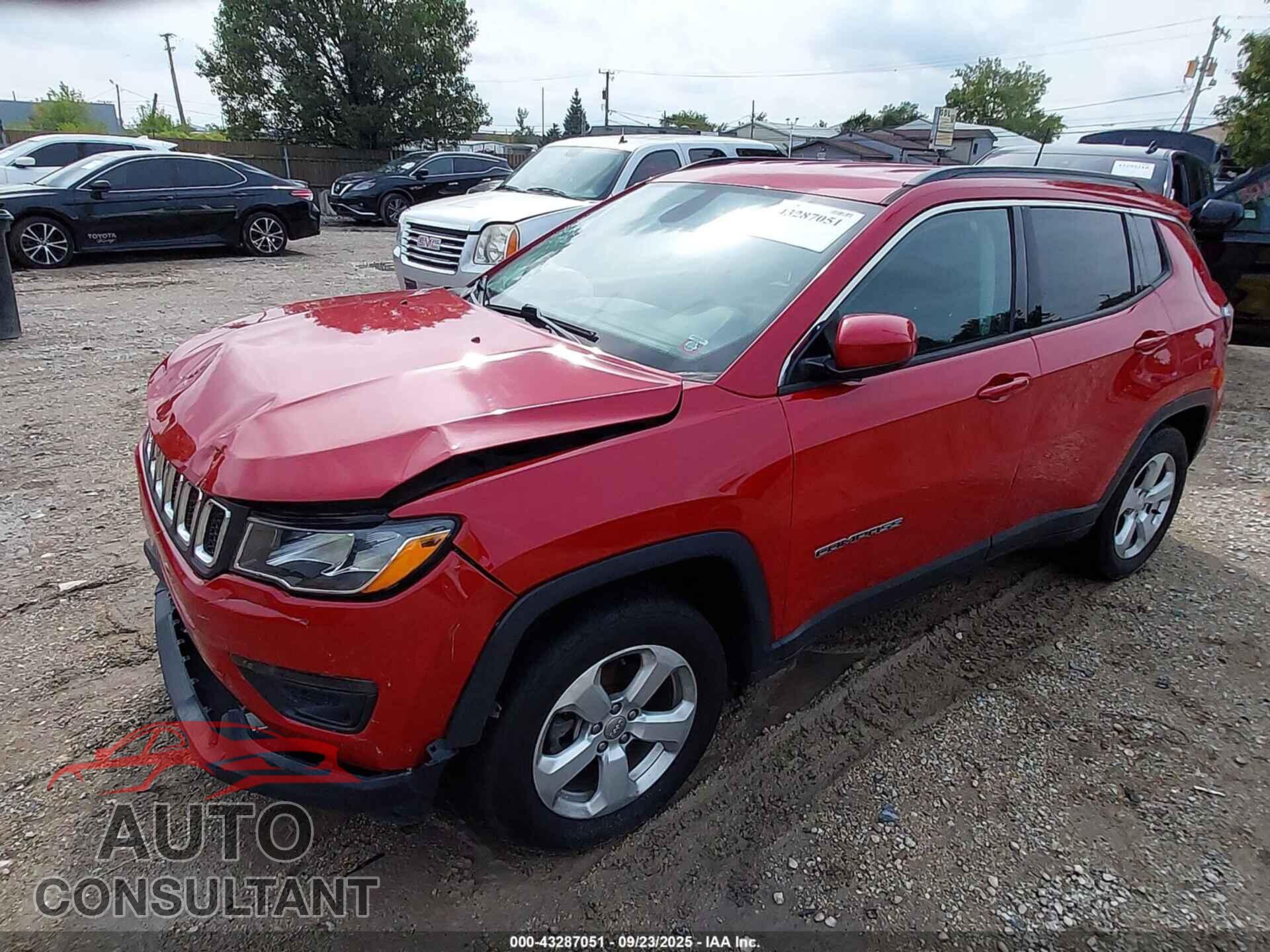 JEEP COMPASS 2018 - 3C4NJDBB4JT324145