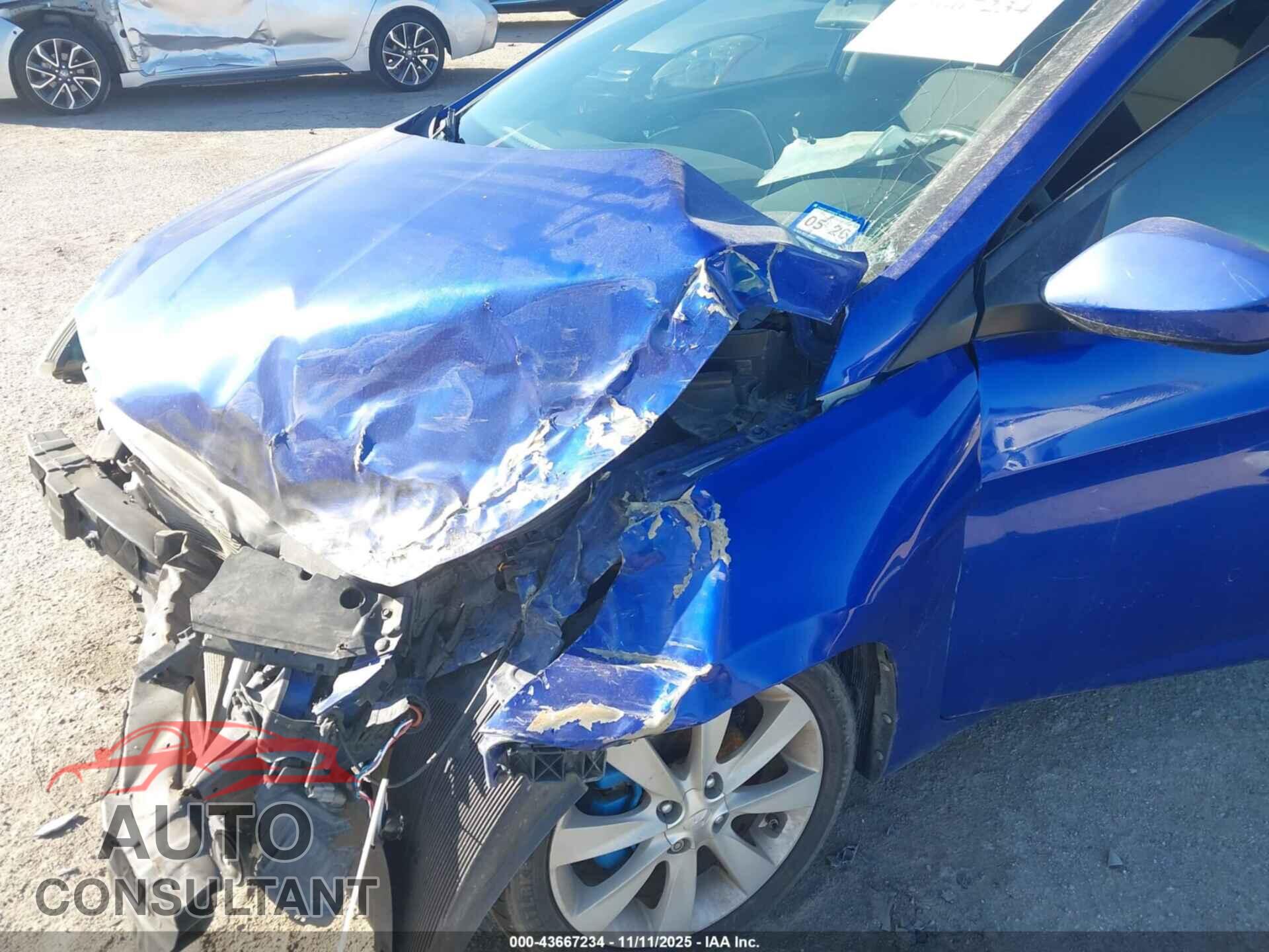 HYUNDAI ACCENT 2013 - KMHCU4AE3DU463473
