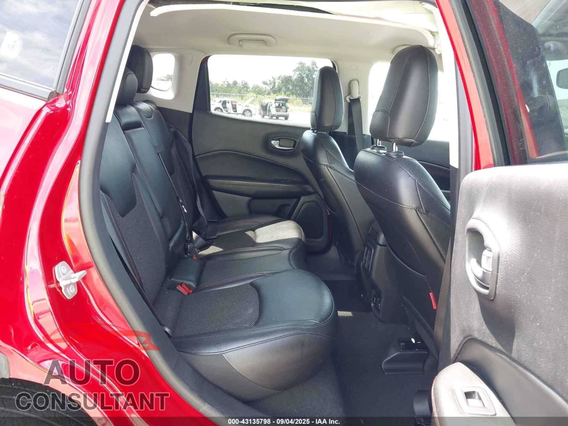 JEEP COMPASS 2021 - 3C4NJDDB8MT511759