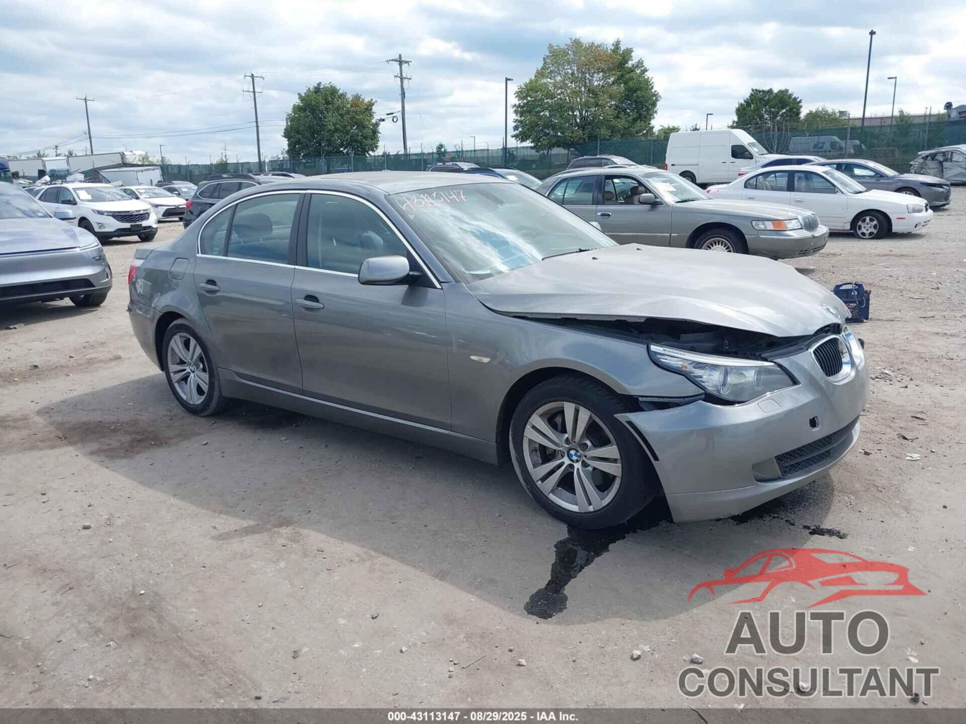 BMW 528I 2009 - WBANV13559C152840