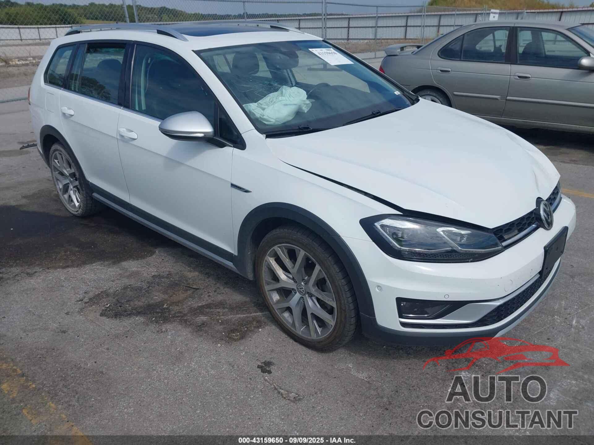 VOLKSWAGEN GOLF ALLTRACK 2019 - 3VWH17AUXKM517653