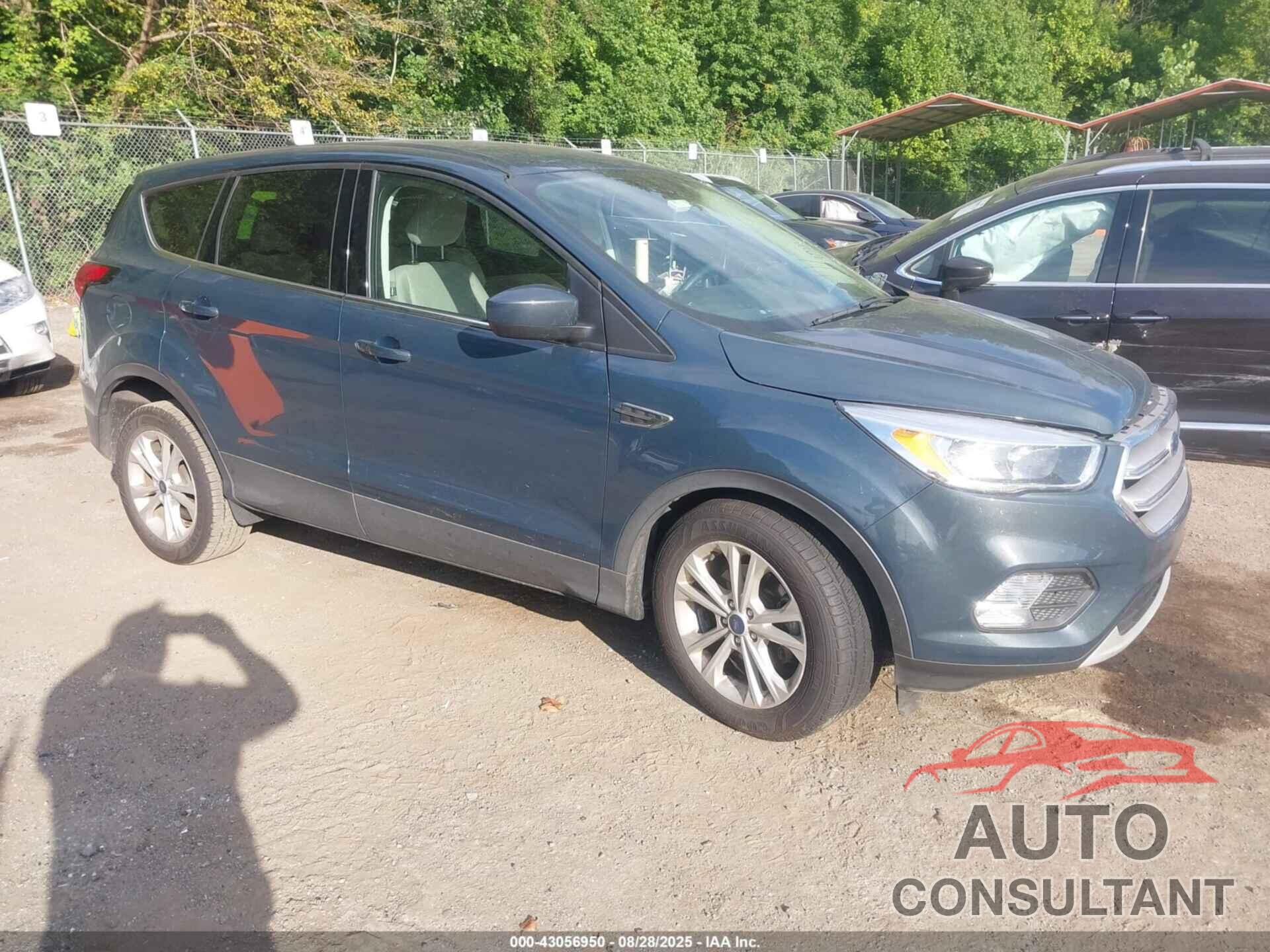 FORD ESCAPE 2019 - 1FMCU0GD1KUB44612