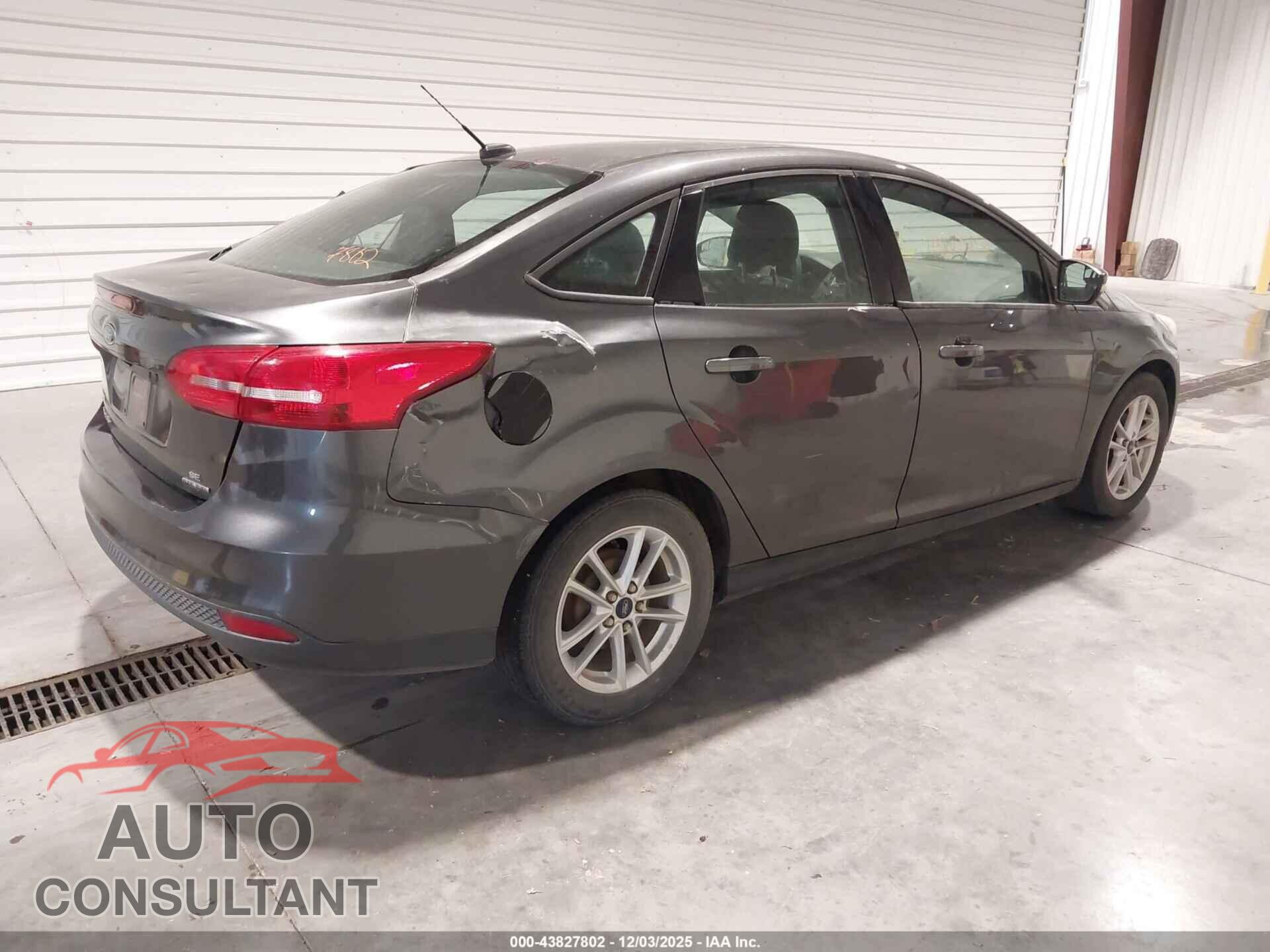FORD FOCUS 2015 - 1FADP3F29FL336024