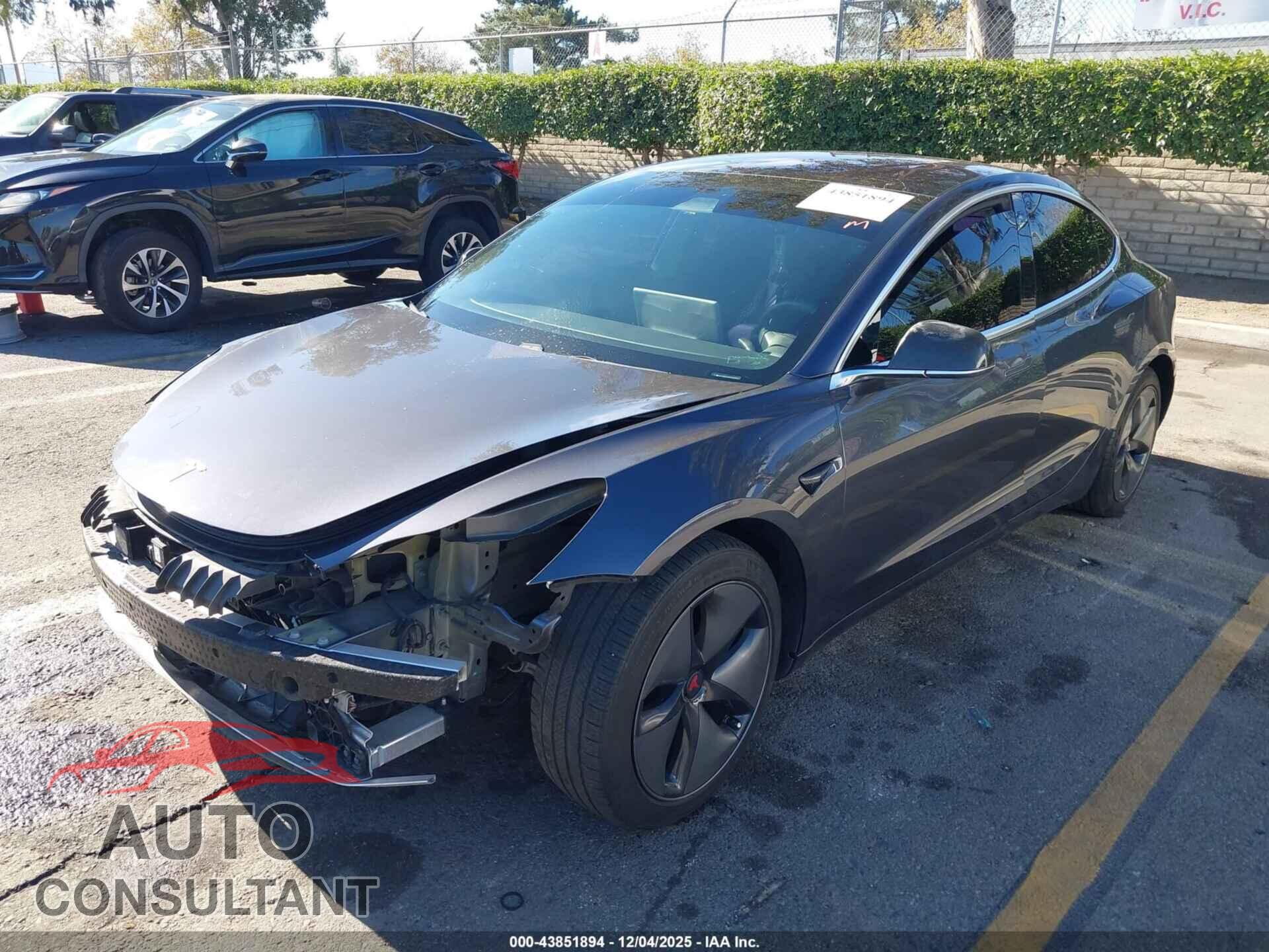 TESLA MODEL 3 2019 - 5YJ3E1EA8KF190270