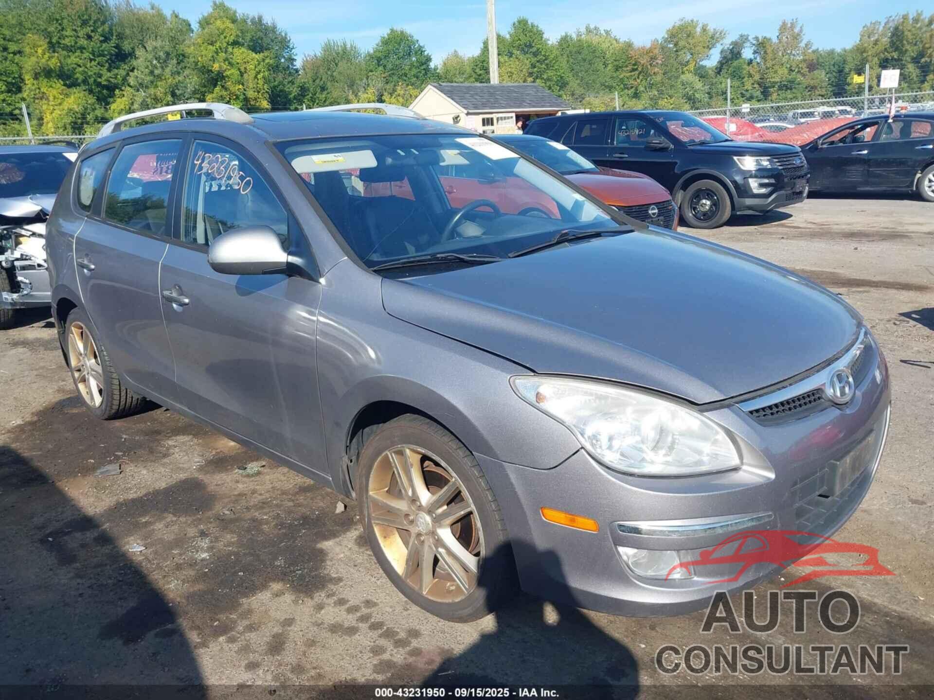 HYUNDAI ELANTRA TOURING 2011 - KMHDC8AE3BU108847