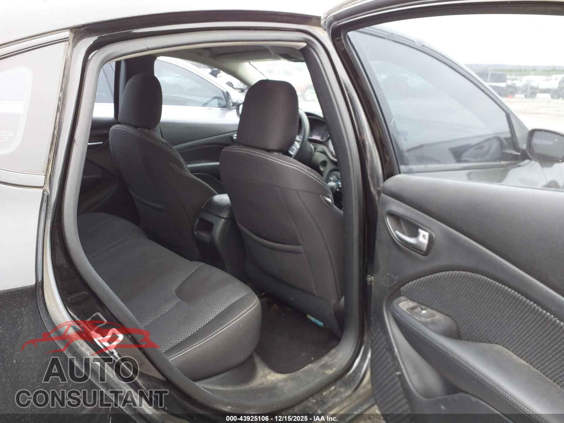DODGE DART 2015 - 1C3CDFBB7FD275907