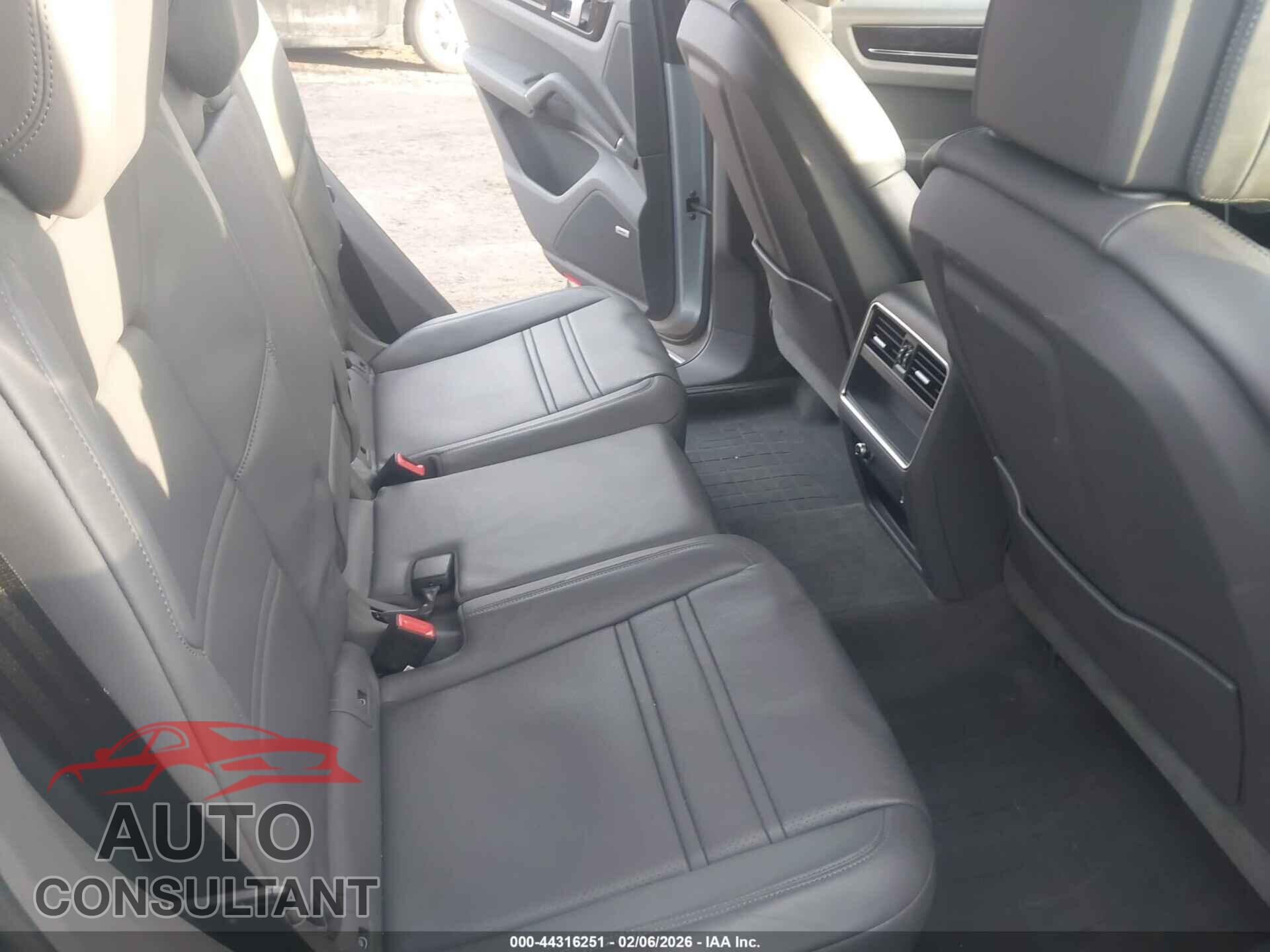 PORSCHE CAYENNE COUPE 2021 - WP1BA2AY3MDA40835