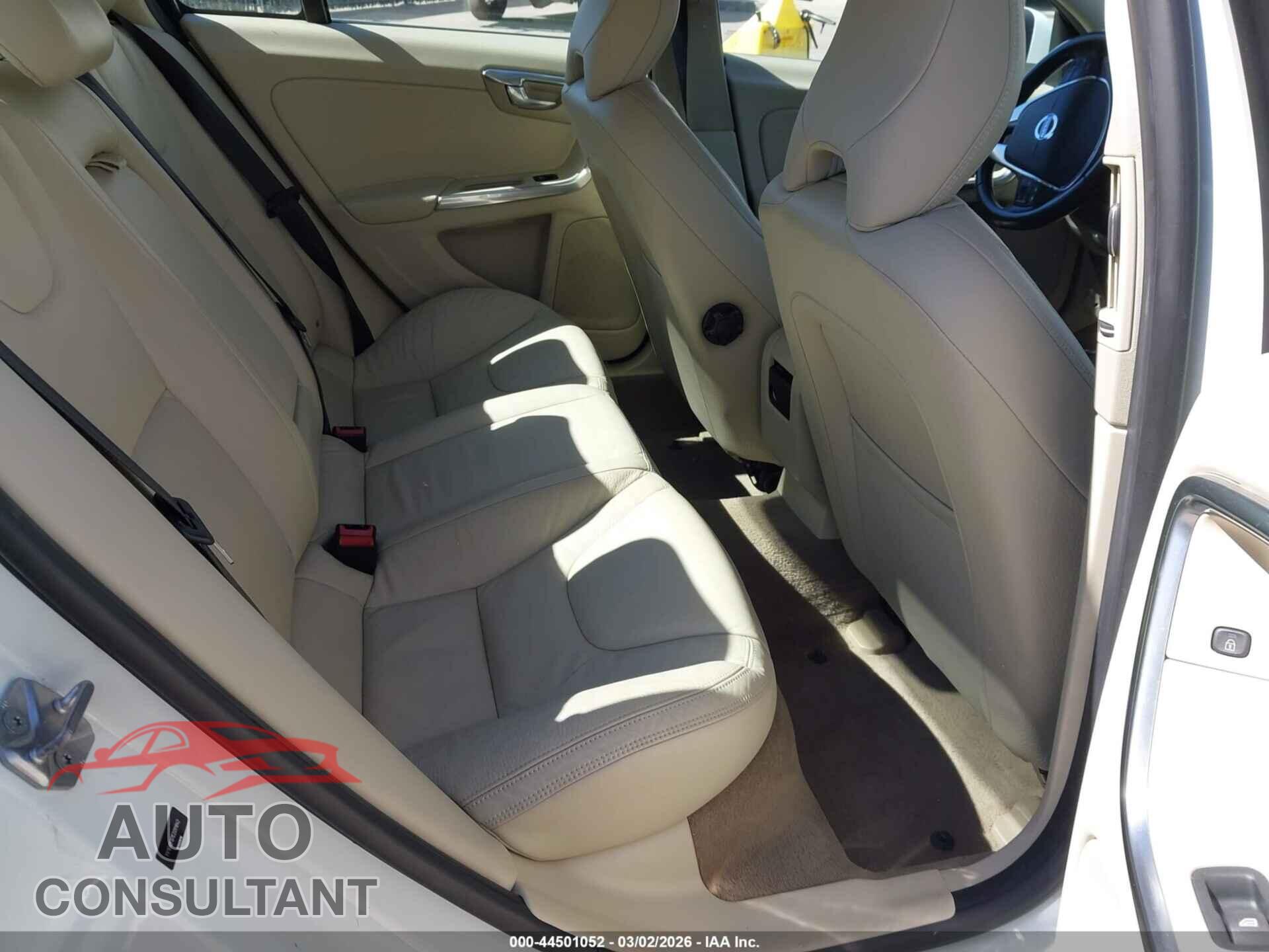 VOLVO S60 2014 - YV1612FS7E2291842